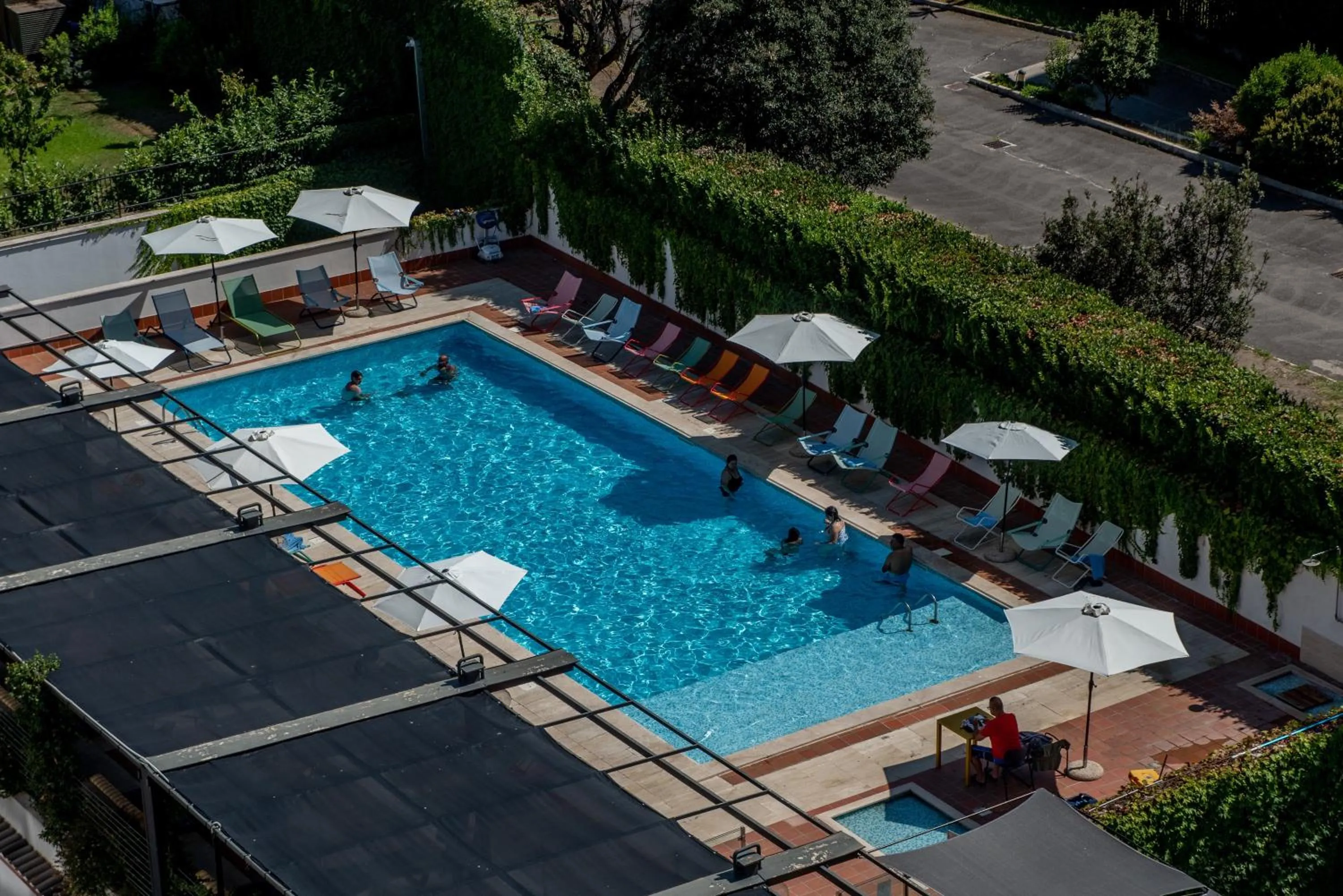 Pool view in Ibis Styles Roma Aurelia