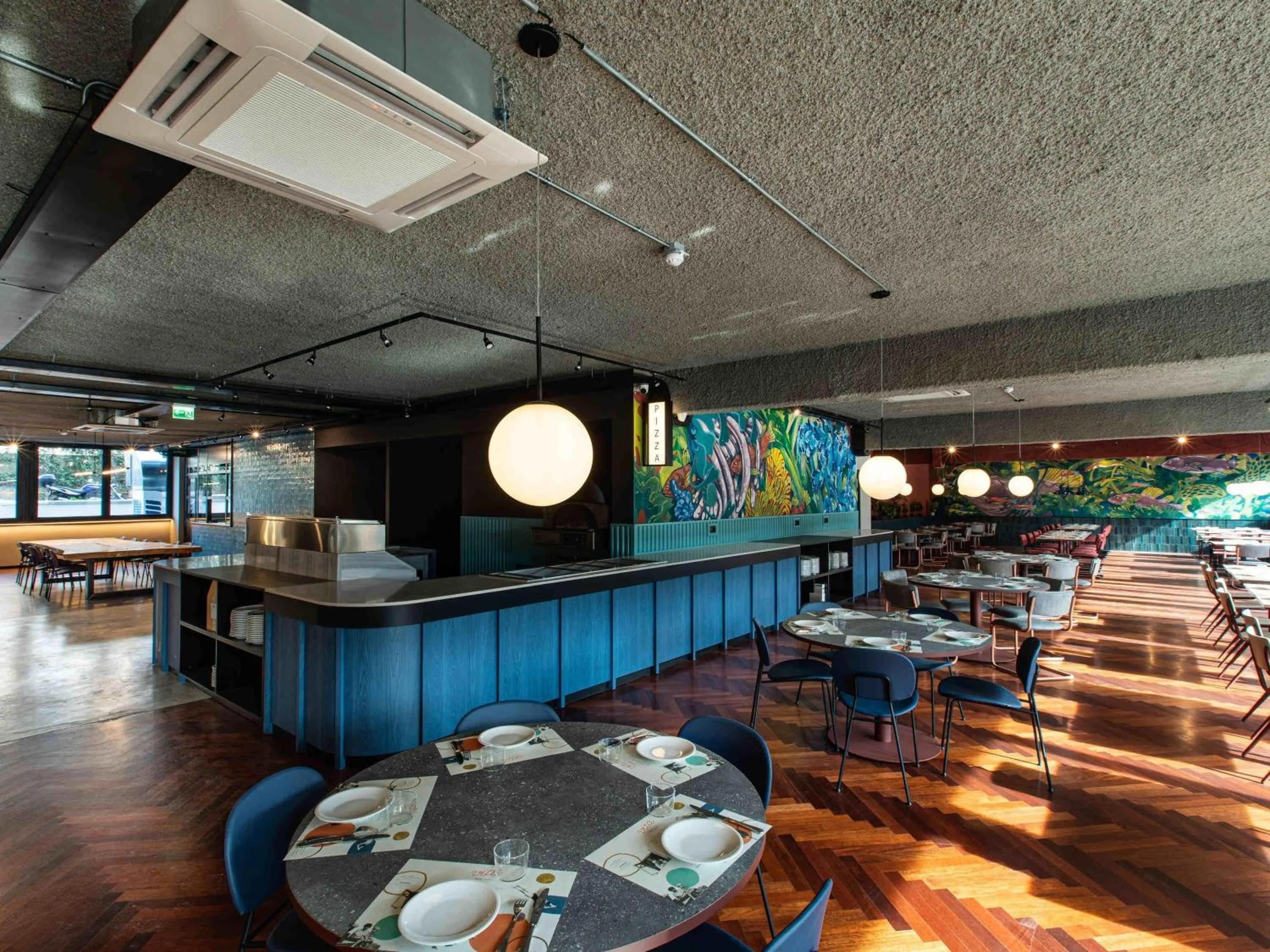 Restaurant/places to eat in Ibis Styles Roma Aurelia