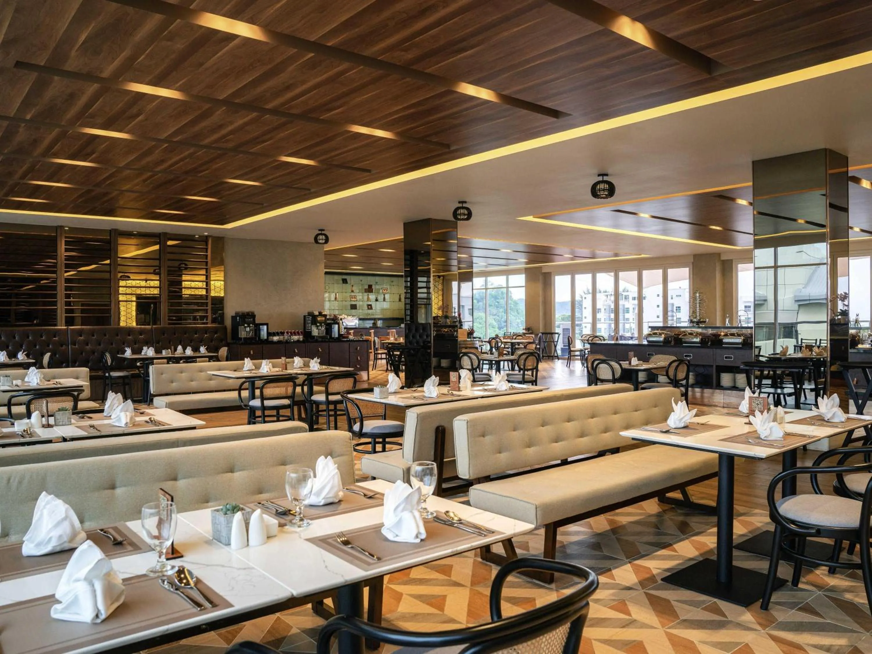 Restaurant/places to eat in Mercure Langkawi Pantai Cenang