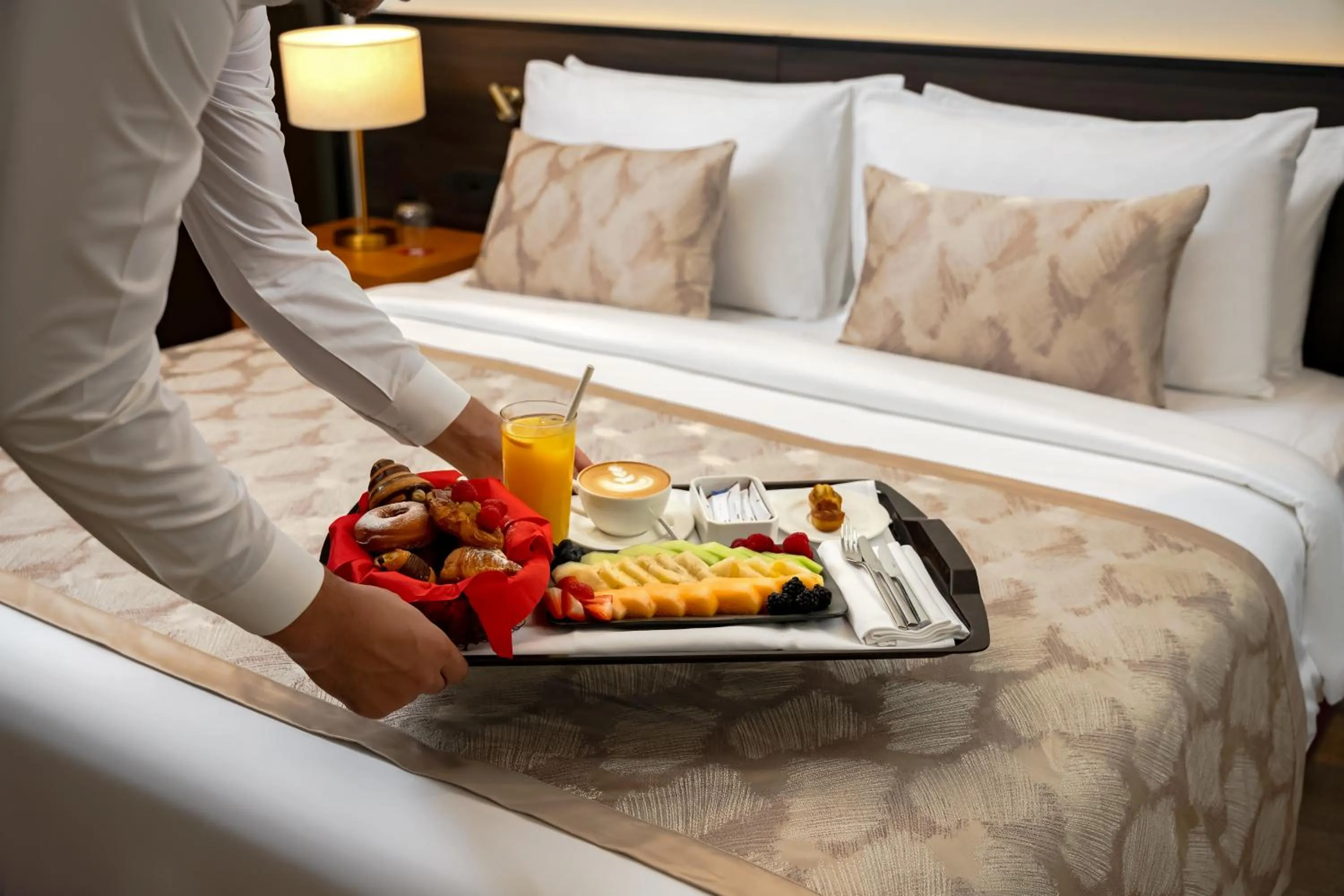 Bed in Voco Dubai Monaco, The Heart of Europe by IHG-Adult only