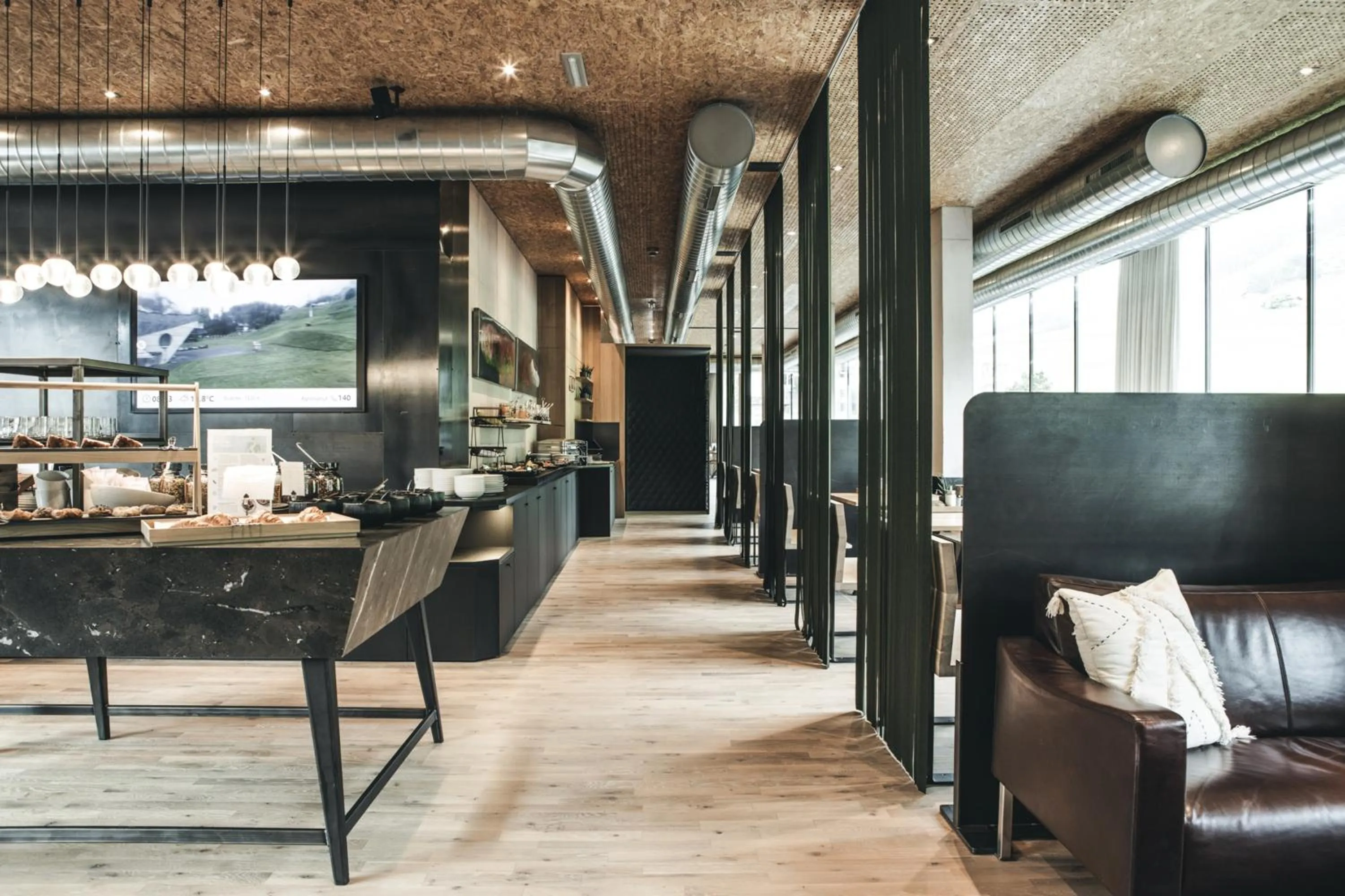 Restaurant/places to eat in Hotel Arlmont 4 Stern Superior