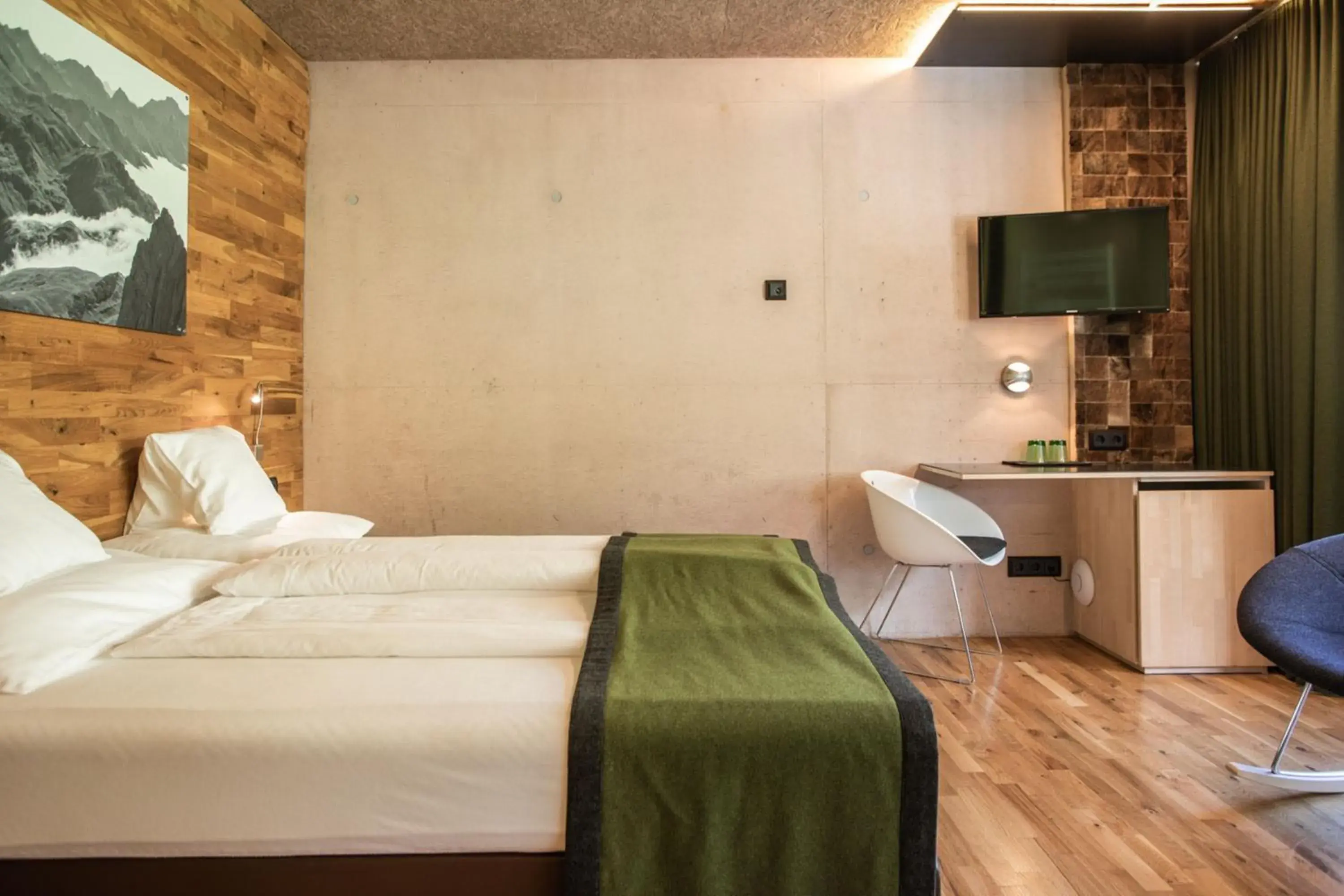 Double Room with Mountain View in Hotel Arlmont 4 Stern Superior Double Room with Mountain View in Hotel Arlmont 4 Stern Superior