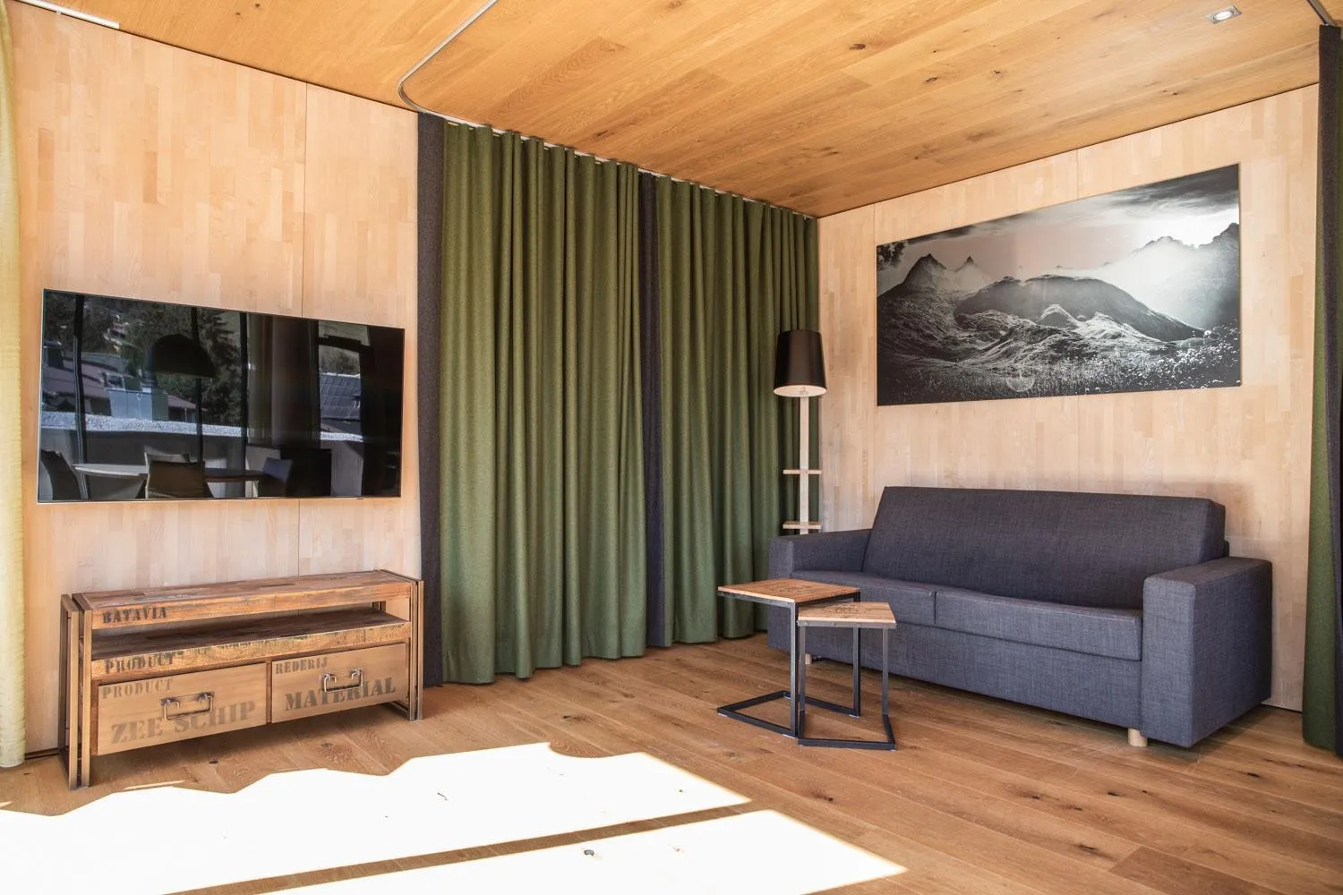 Photo of the whole room in Hotel Arlmont 4 Stern Superior