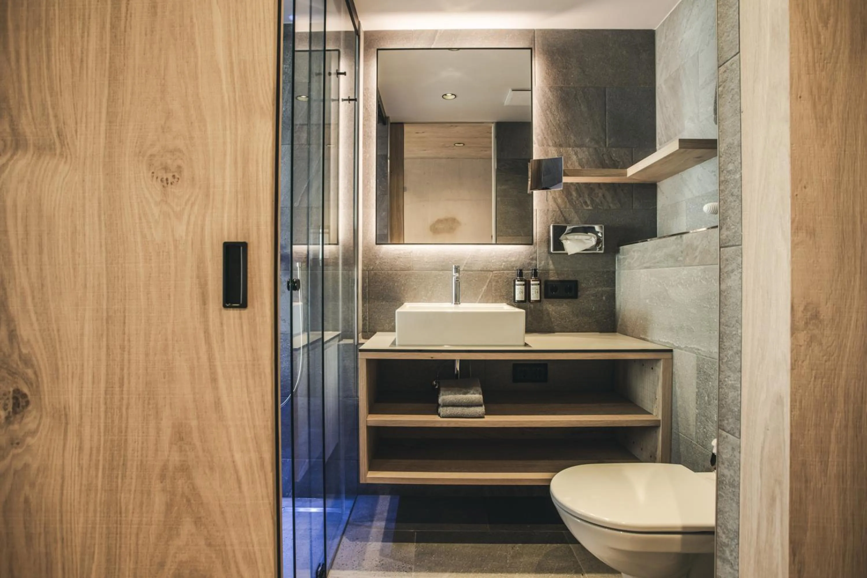 Bathroom in Hotel Arlmont 4 Stern Superior