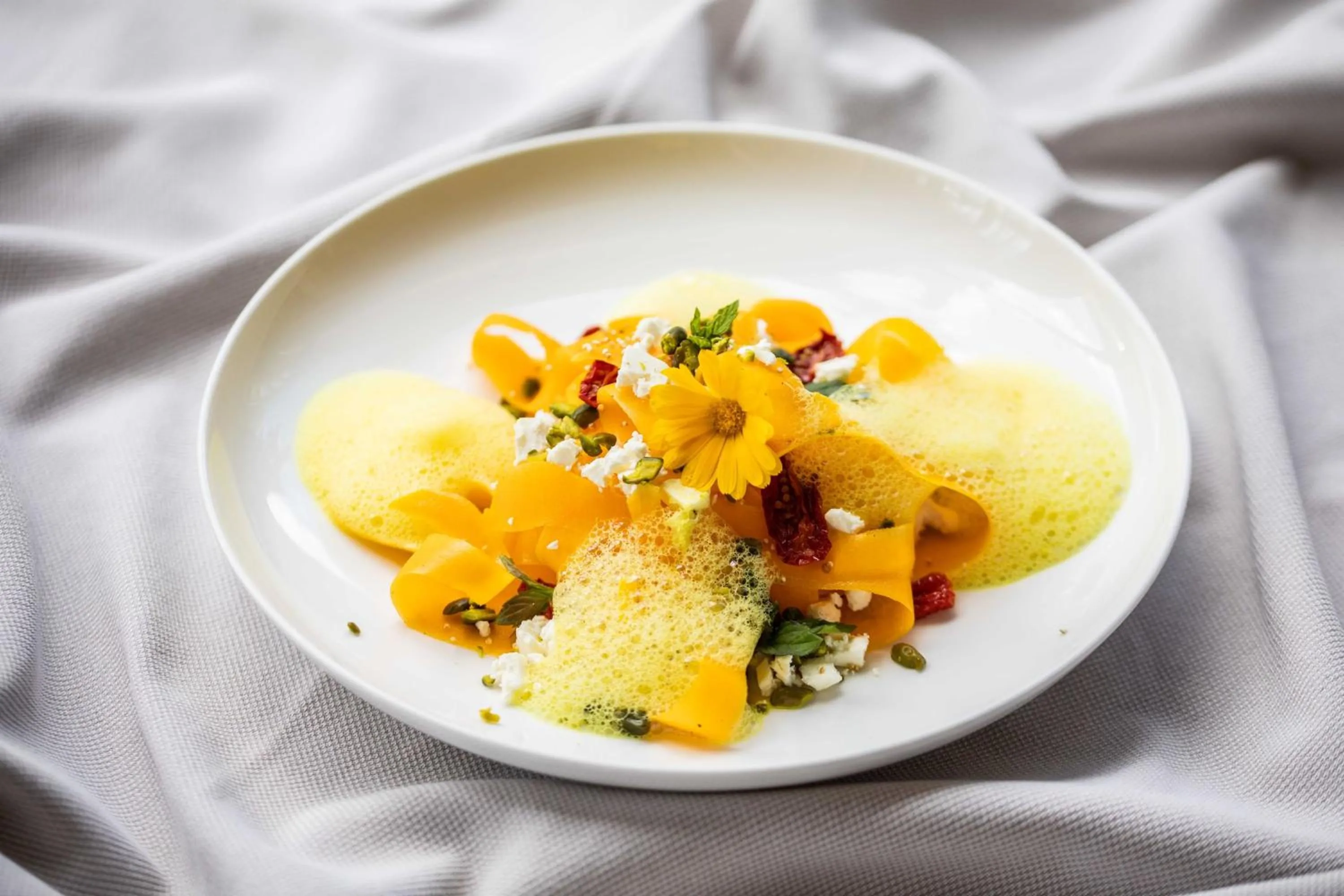 Food in Hotel Arlmont 4 Stern Superior