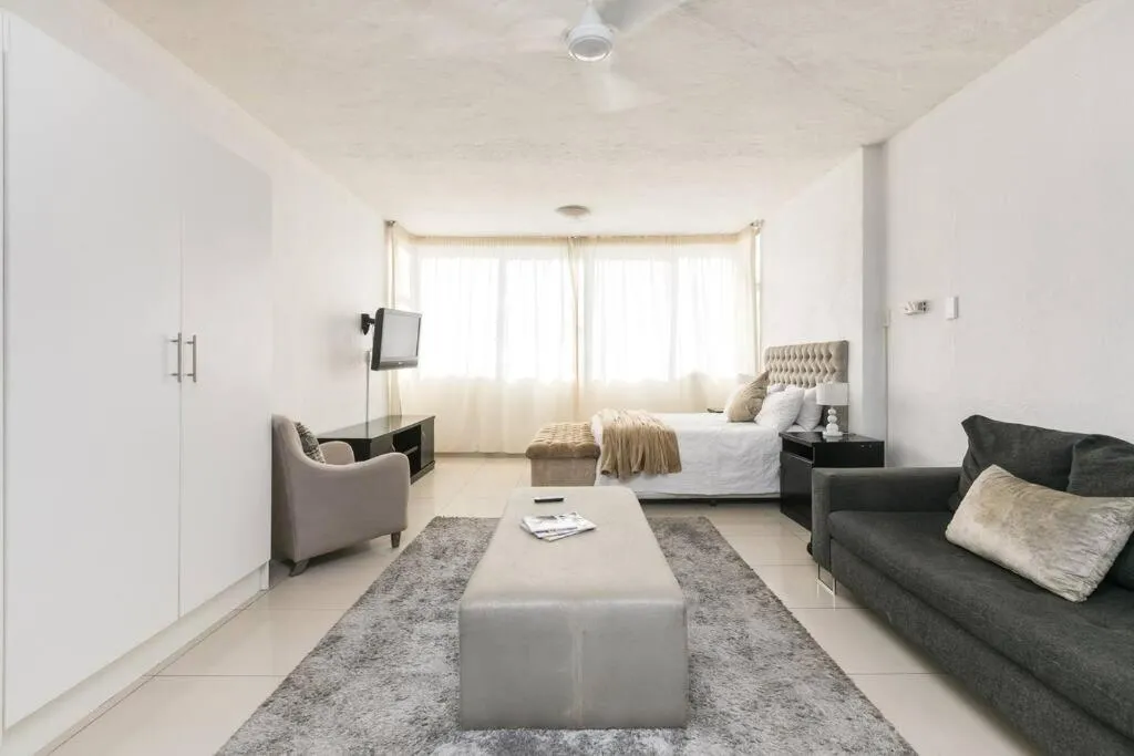 Living room in Inn & Out Sandton Park