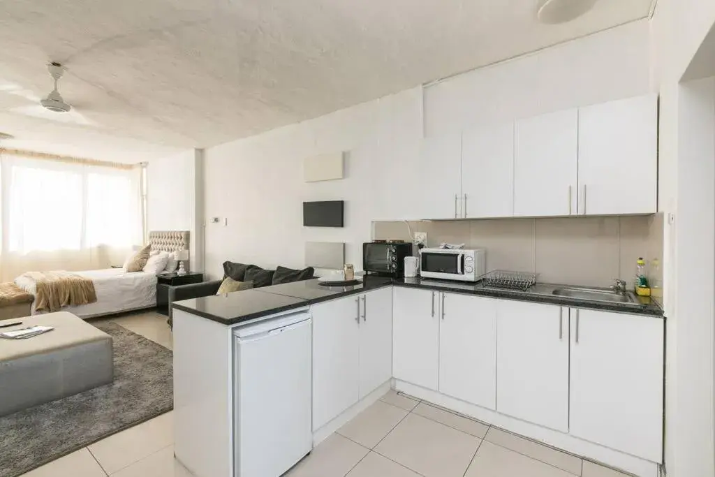 Inn & Out Sandton Park Inn & Out Sandton Park