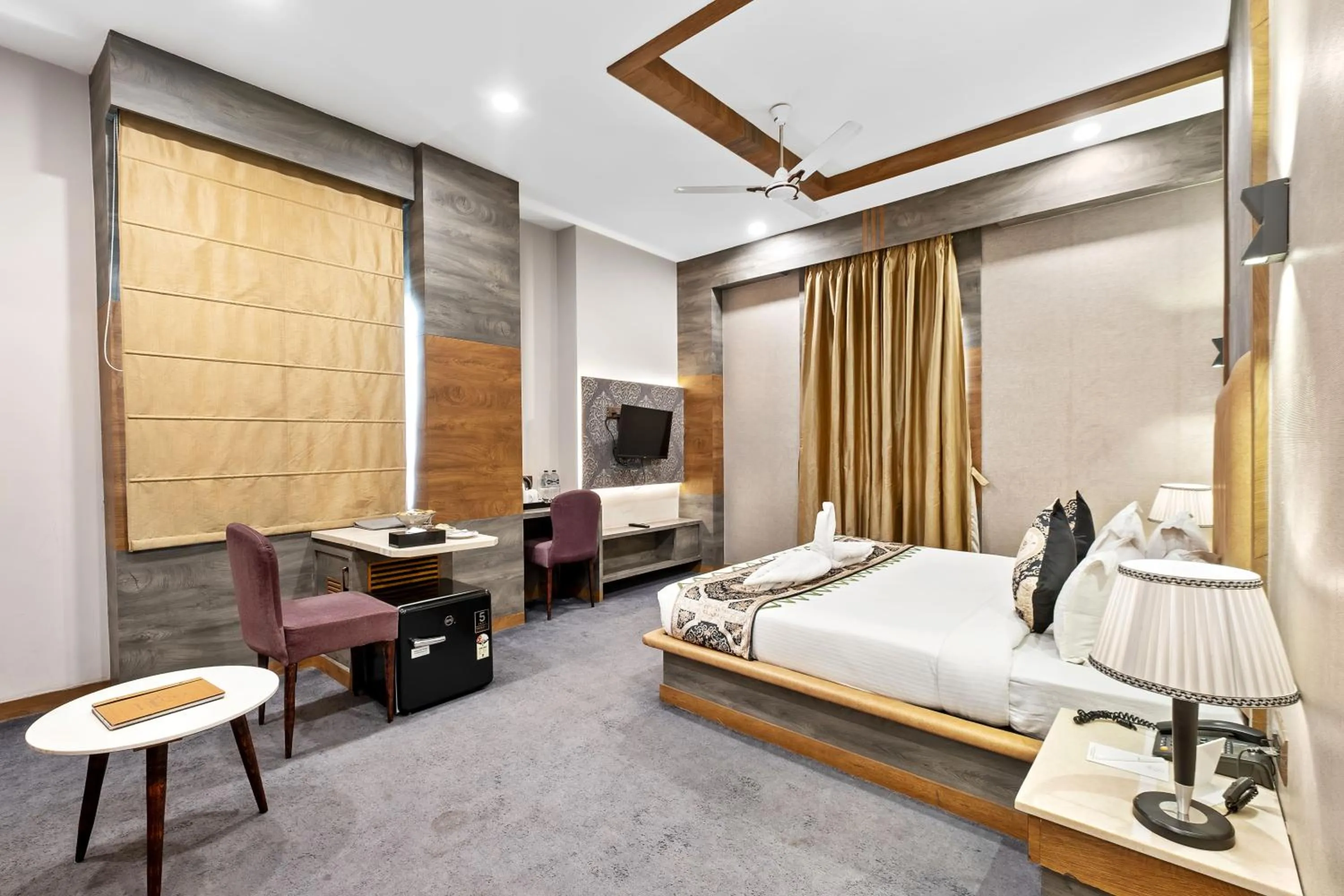 Bedroom, Bed in PRIME LAND