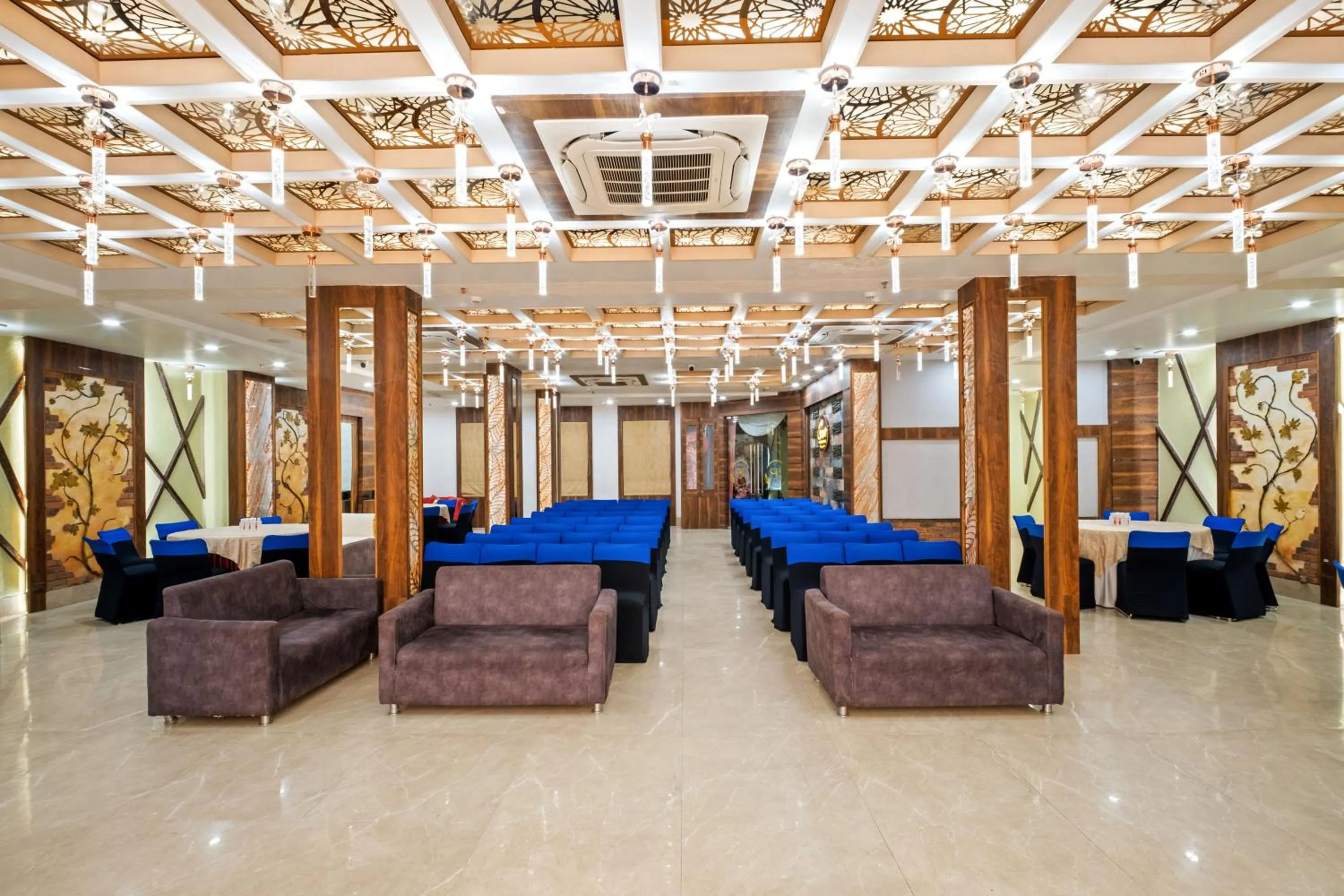 Banquet/Function facilities in PRIME LAND