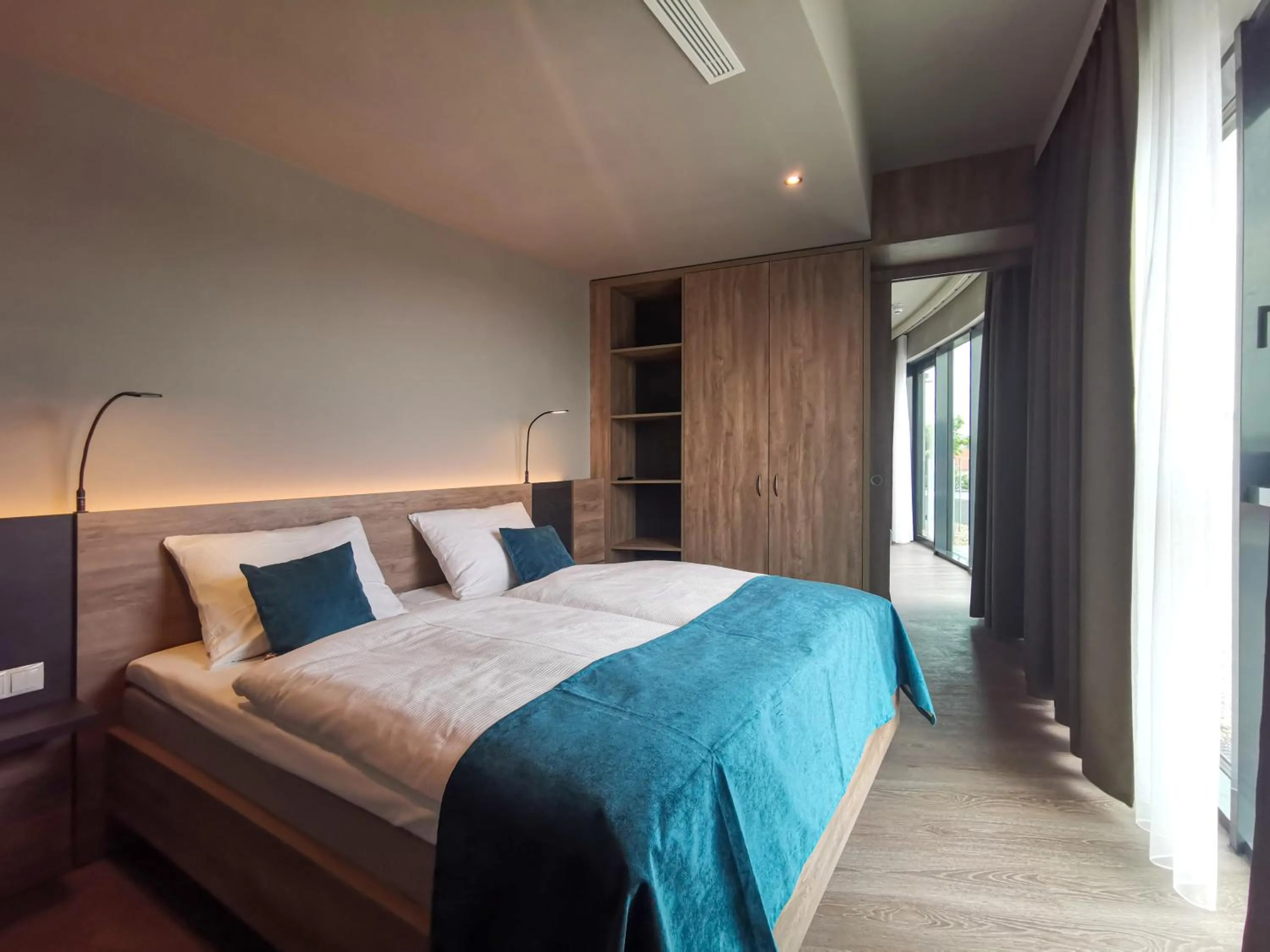 Bed in H24 Stadthotel Bernau