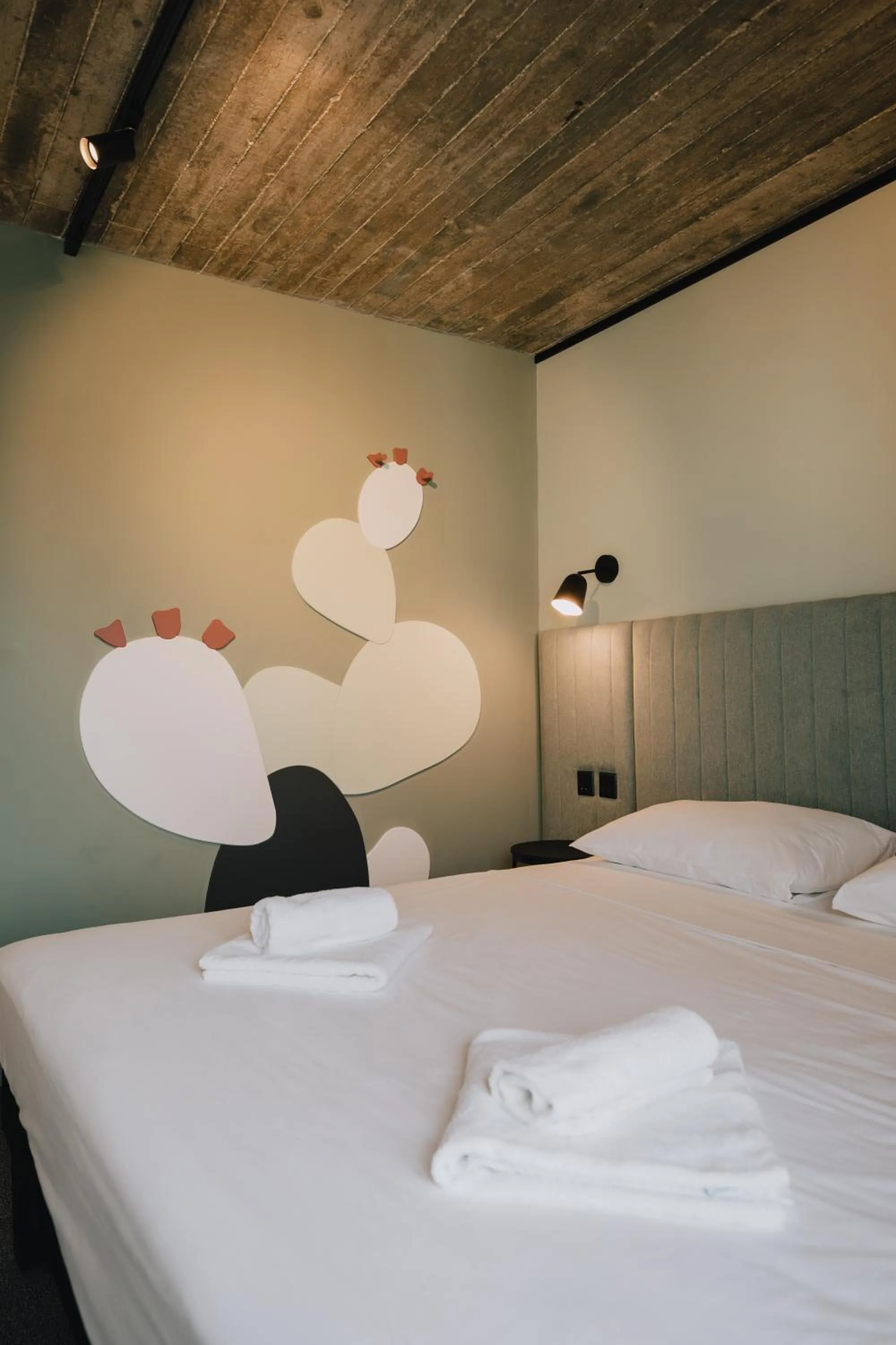 Decorative detail, Bed in ibis Styles ST Pauls Bay Malta