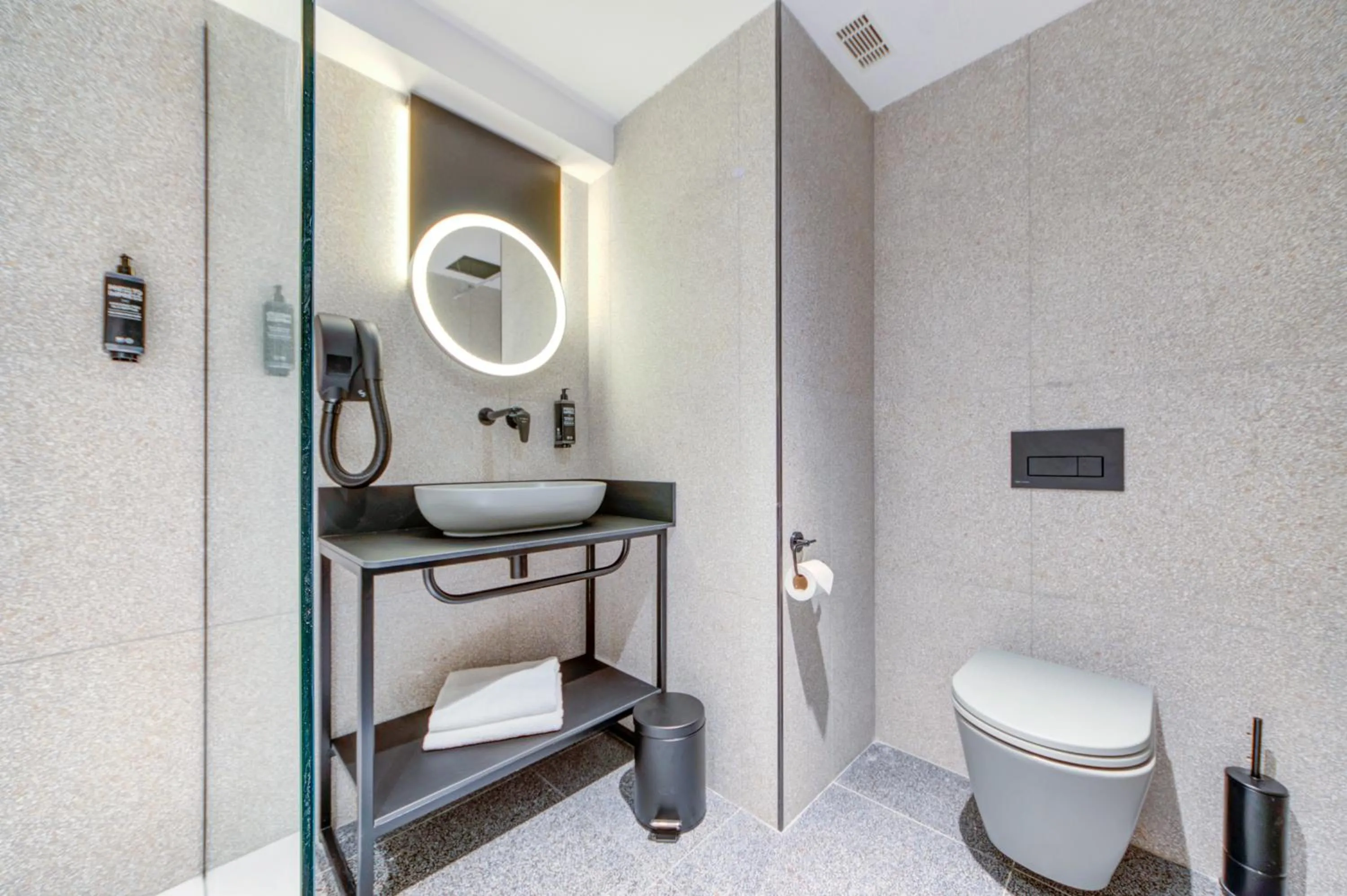 ibis Styles ST Pauls Bay Malta