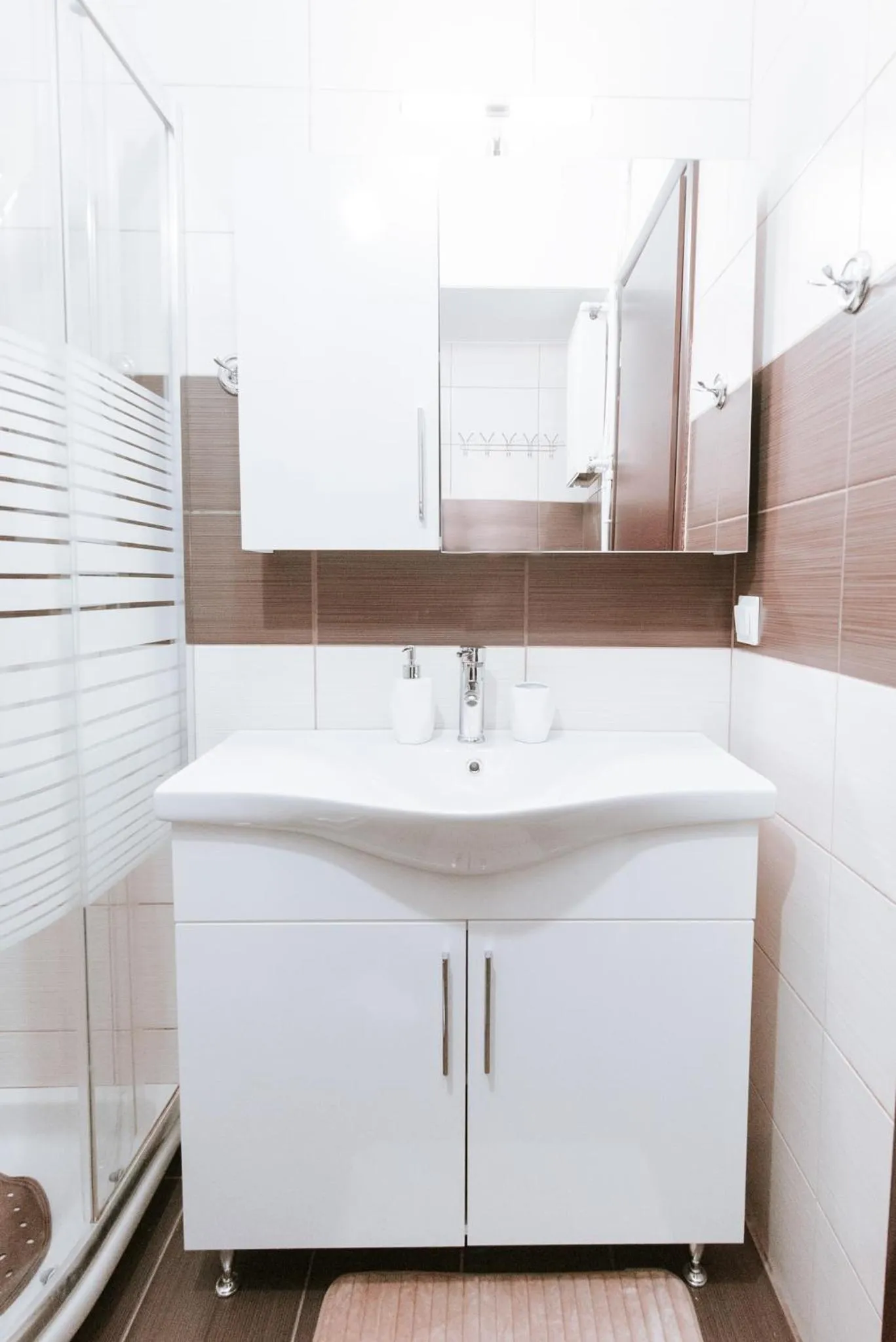 Bathroom in Best House, Ellinou Stratiotou, Ayia, Patra