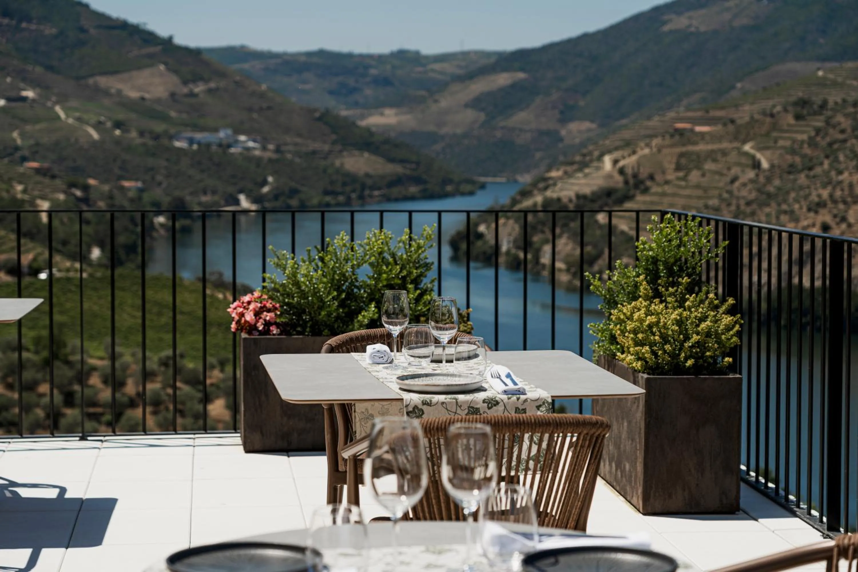 Restaurant/places to eat in Quinta São Luiz The Vine House Douro