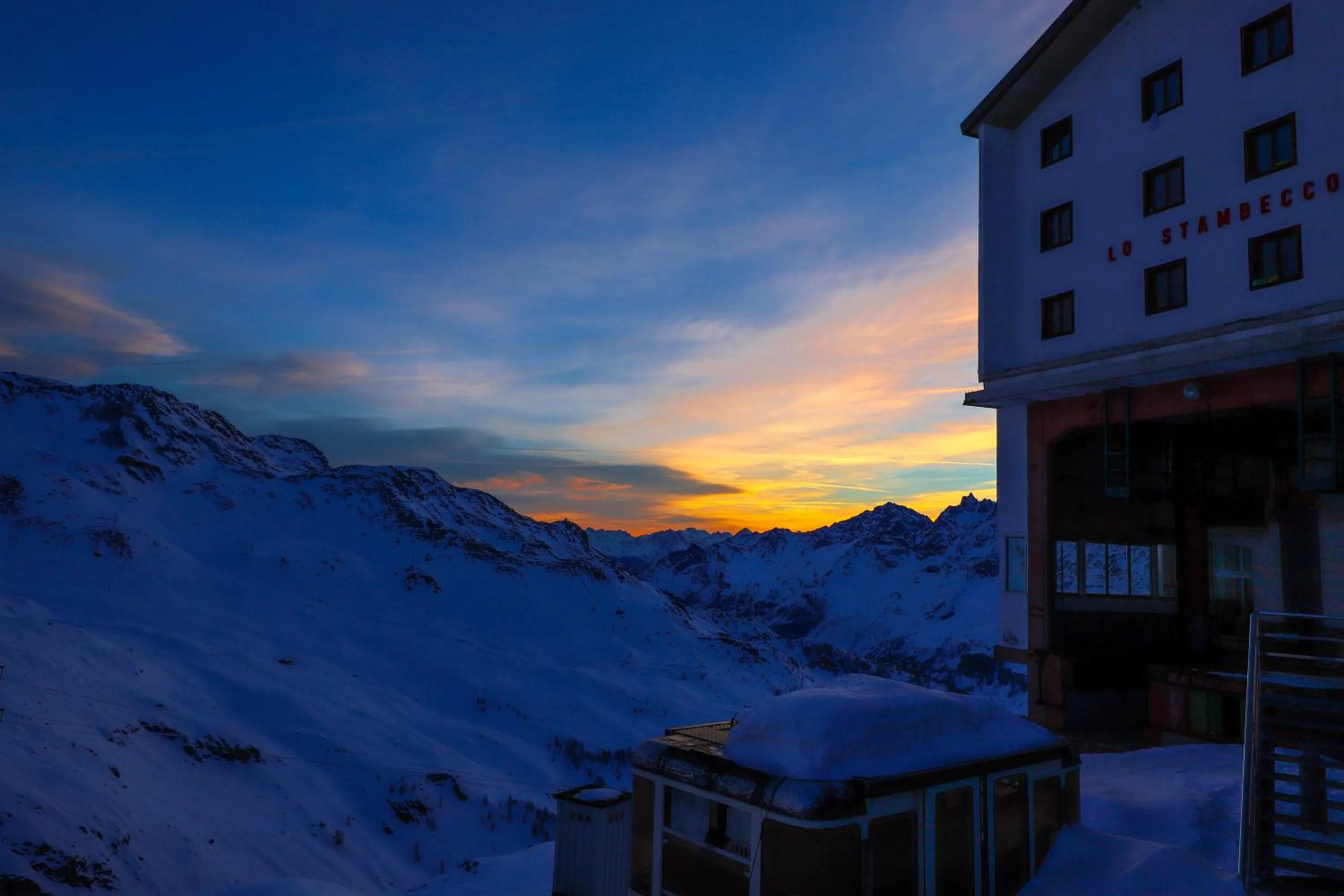 Sunset in Hotel lo Stambecco