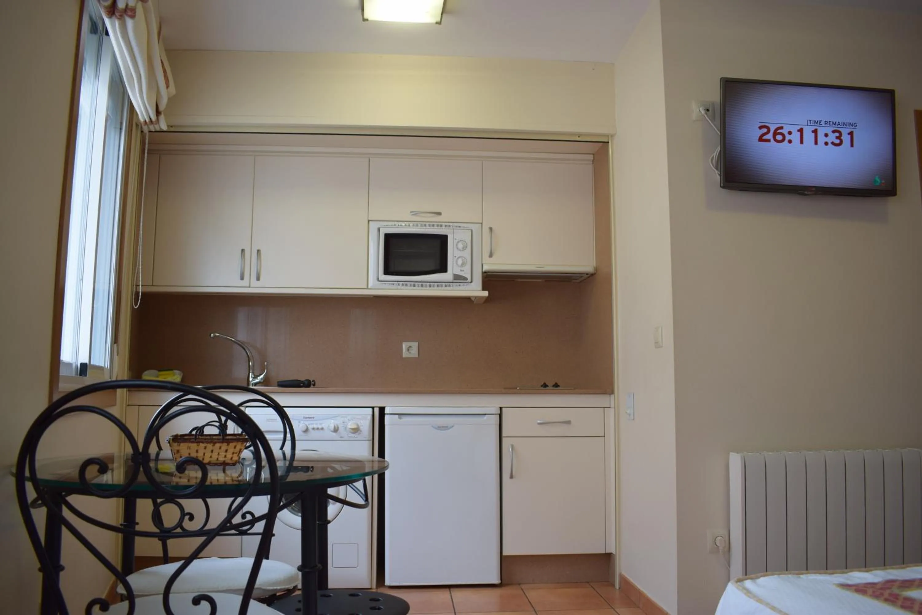 Kitchen or kitchenette in Apartamentos VIDA Sanxenxo