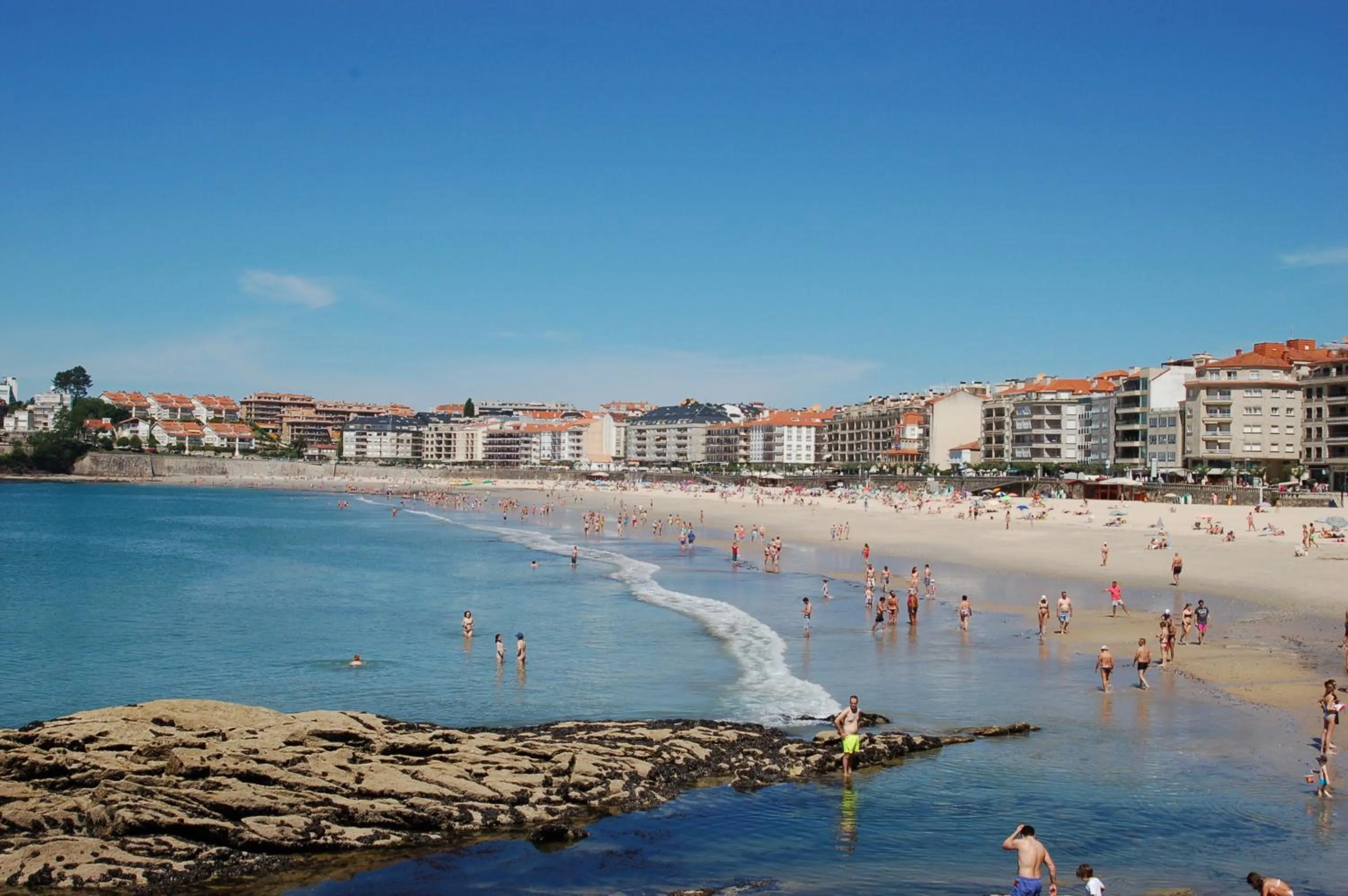 Beach in Apartamentos VIDA Sanxenxo
