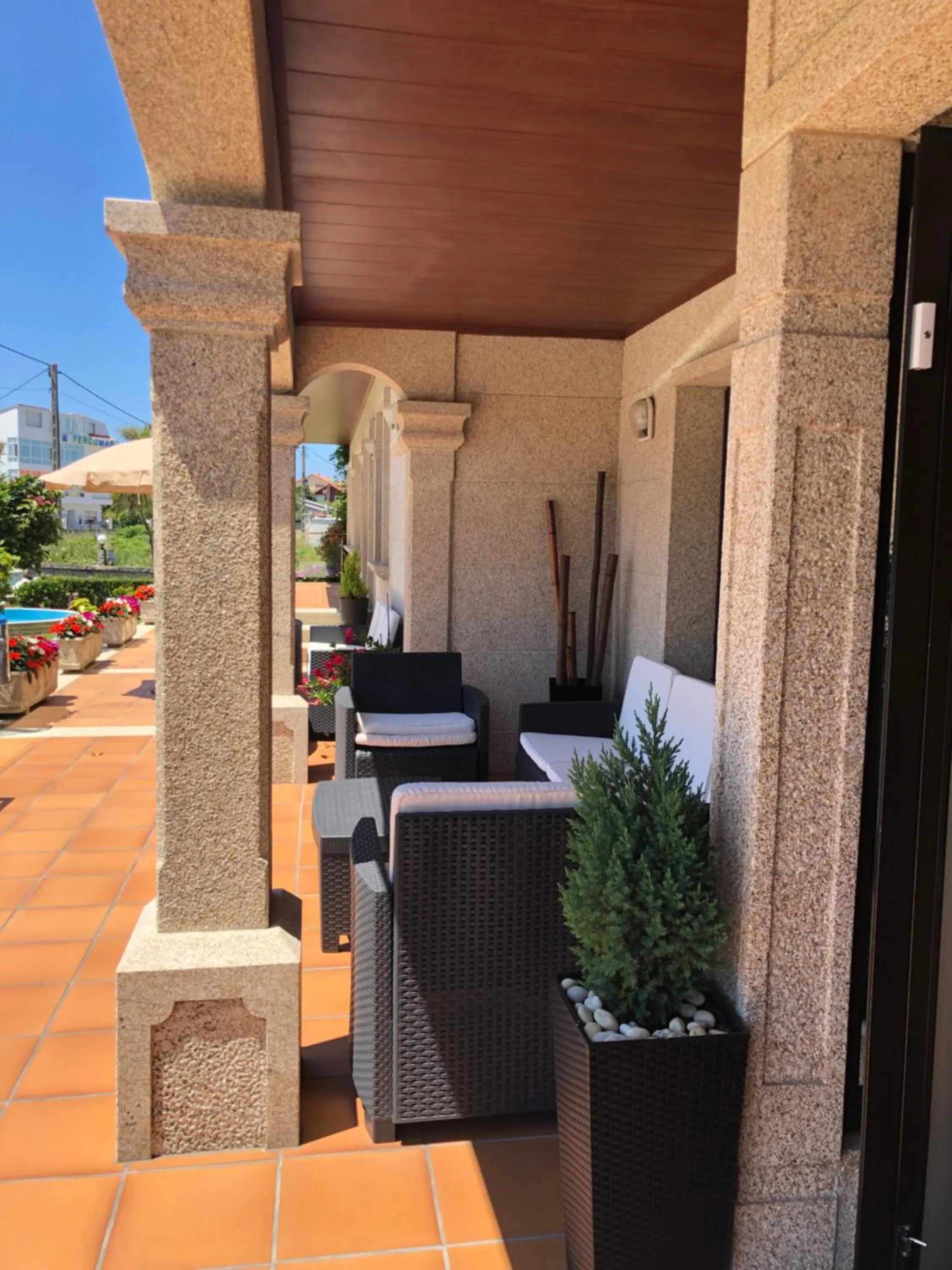 Property building in Hotel Florida