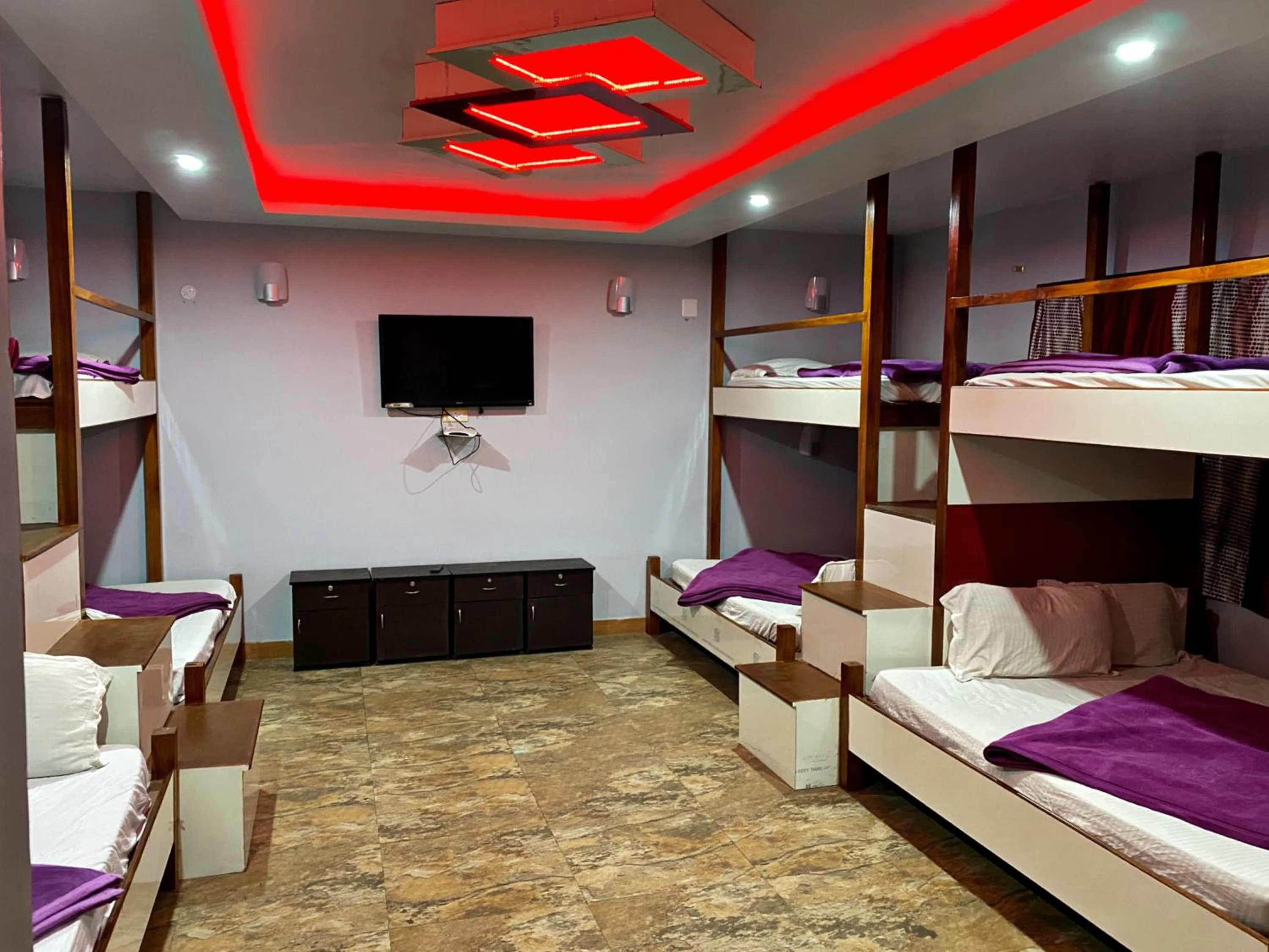 Bed in MAGIC MIST RESORT