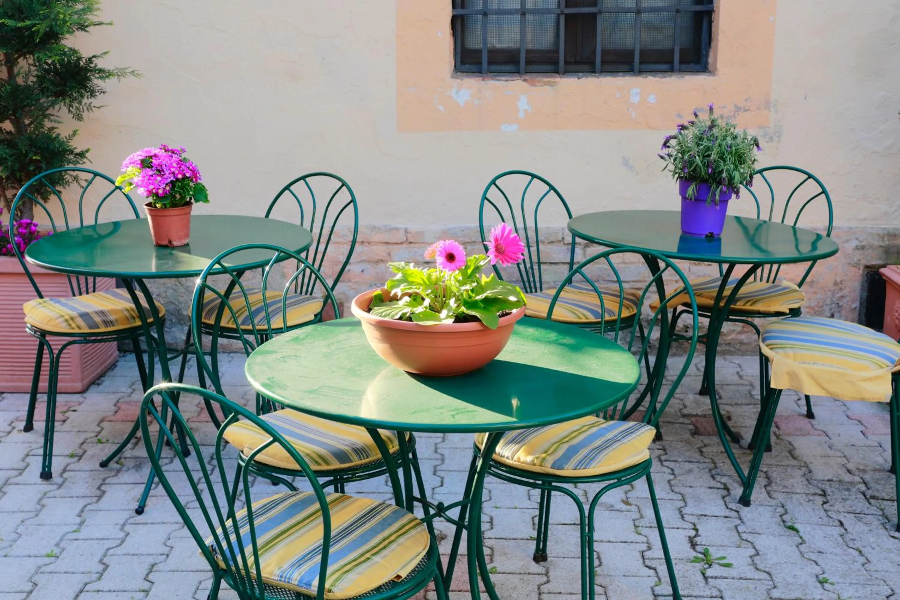 Property building in Hotel Arcobaleno Siena