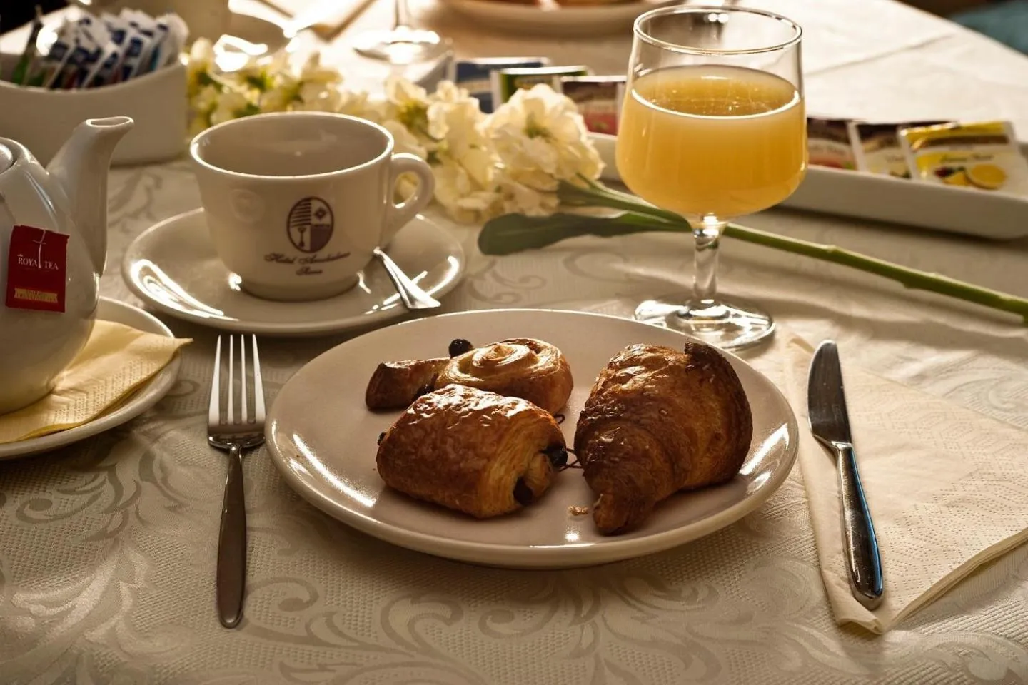 Food and drinks in Hotel Arcobaleno Siena