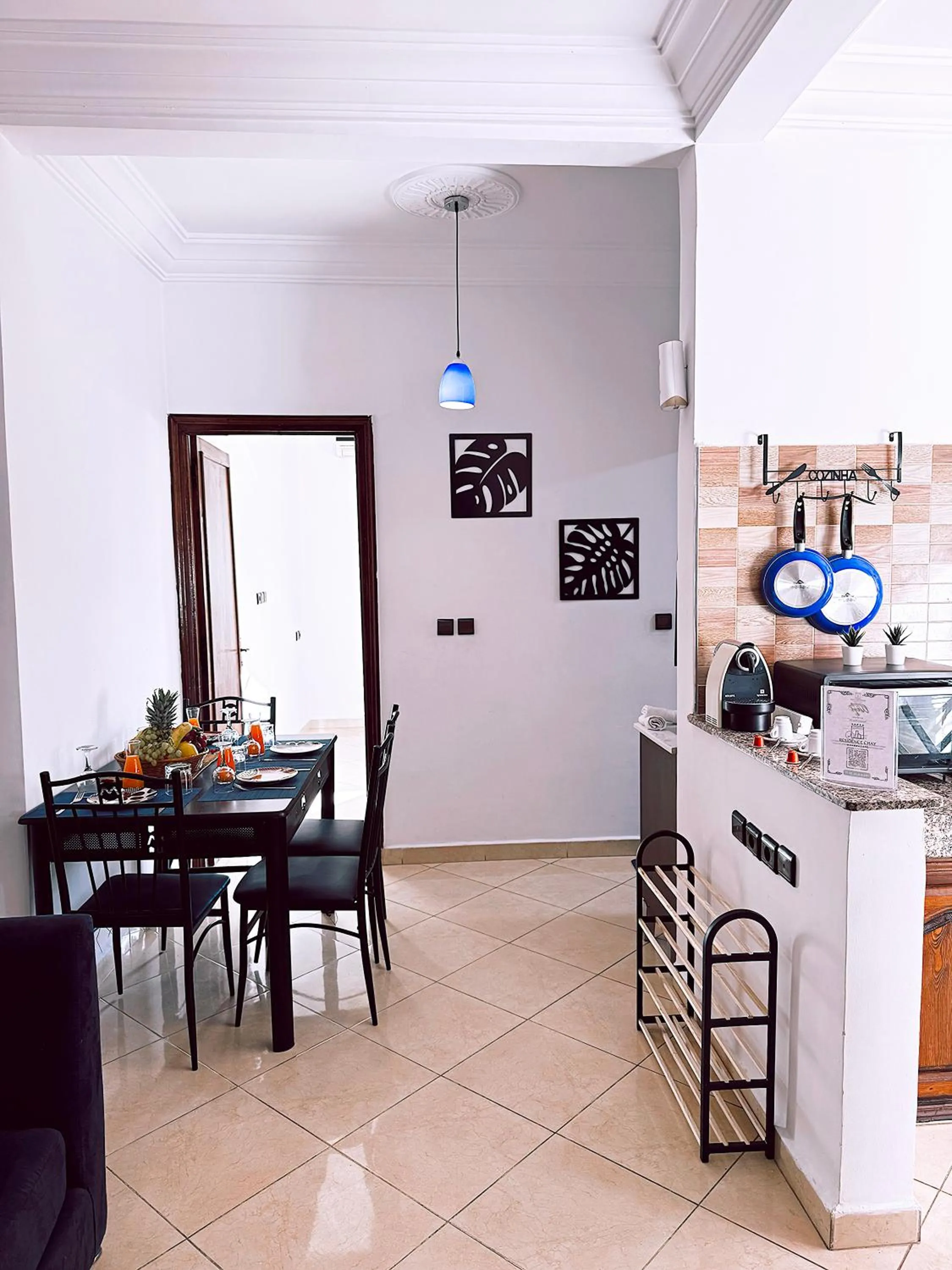 Dining area in Residence Chay - Luxury Appart