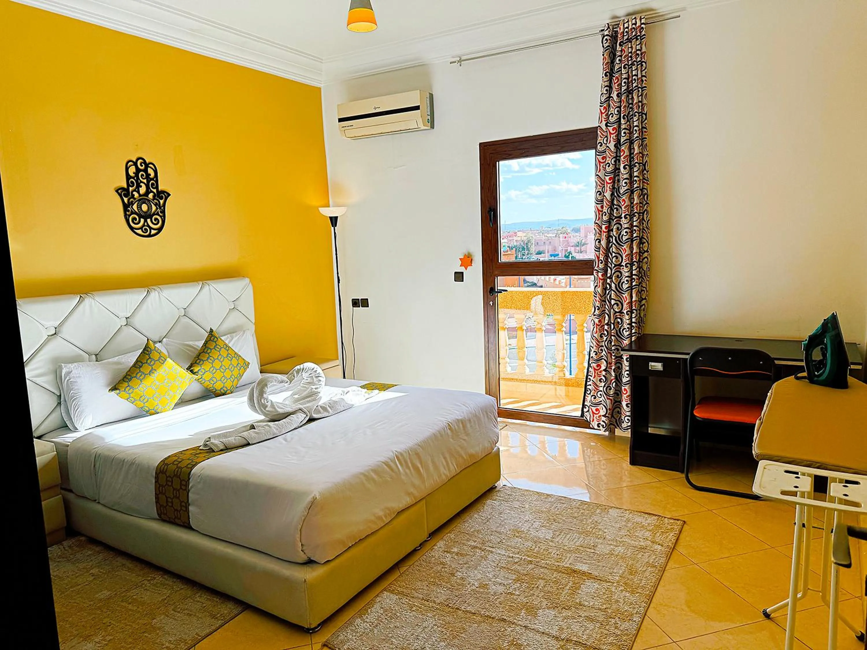 Photo of the whole room, Bed in Residence Chay - Luxury Appart