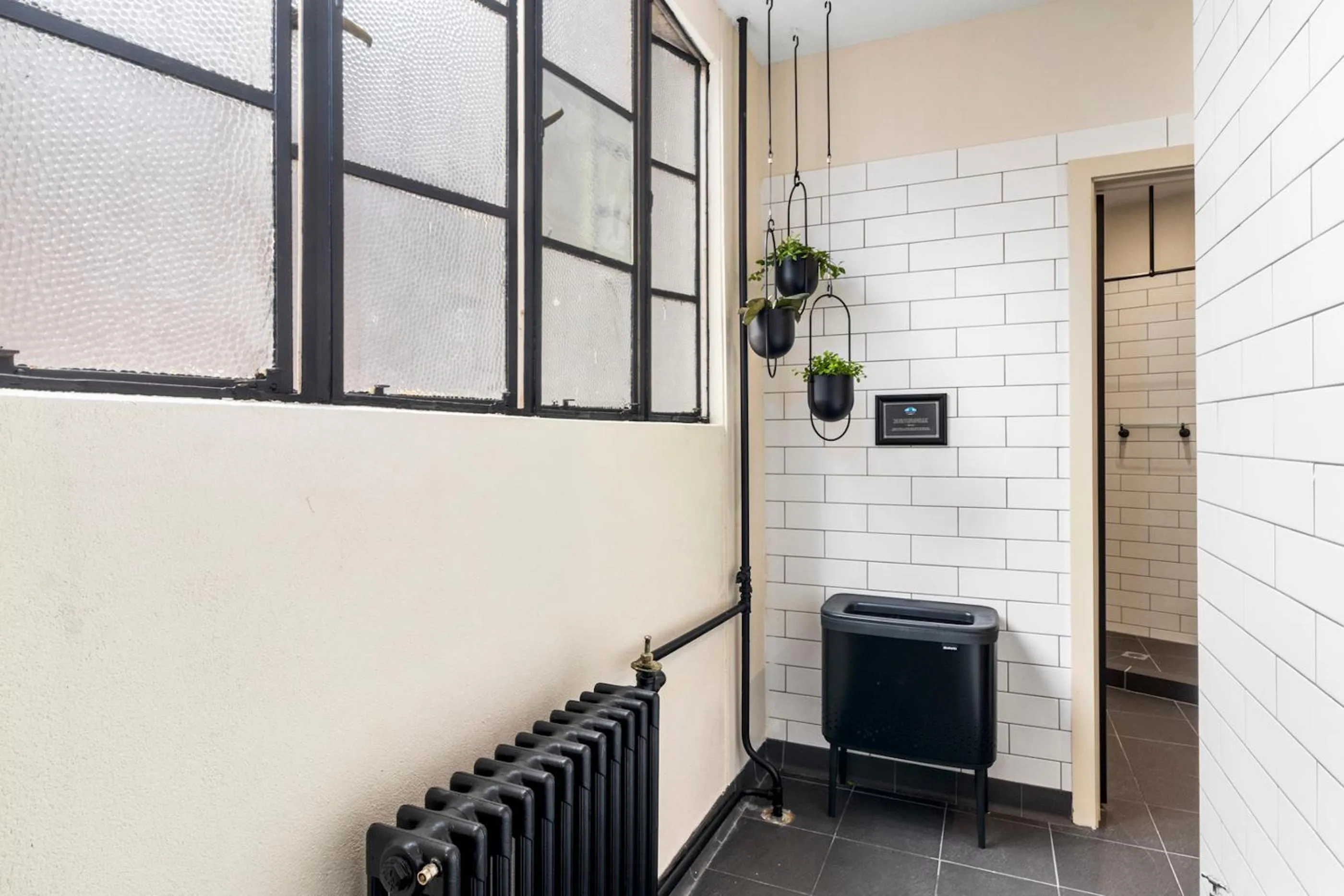 Bathroom in Hotel Queanbeyan Canberra