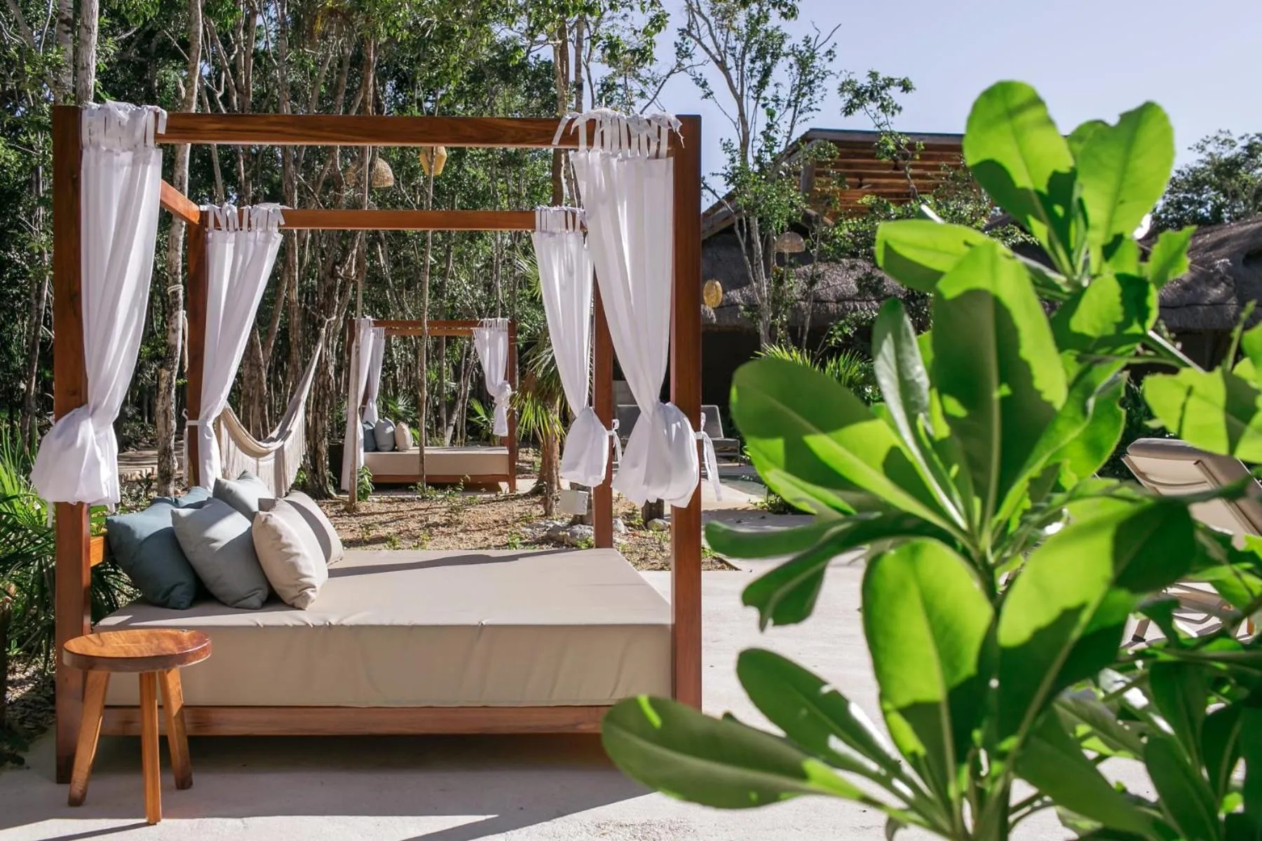 Day in Lumina at LOSANTOS Tulum