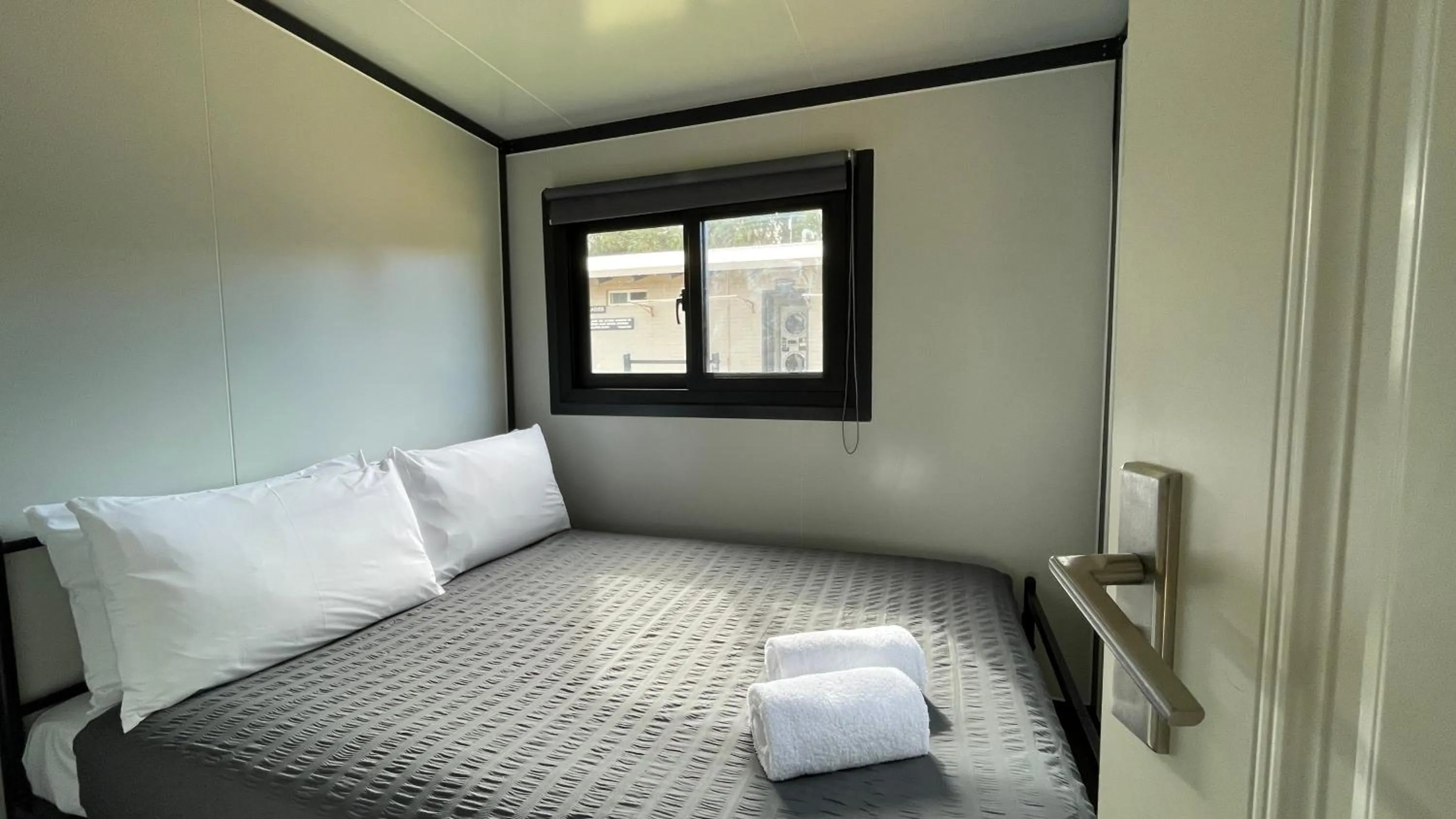 Bed in Tasman Holiday Parks - Yallingup Beach