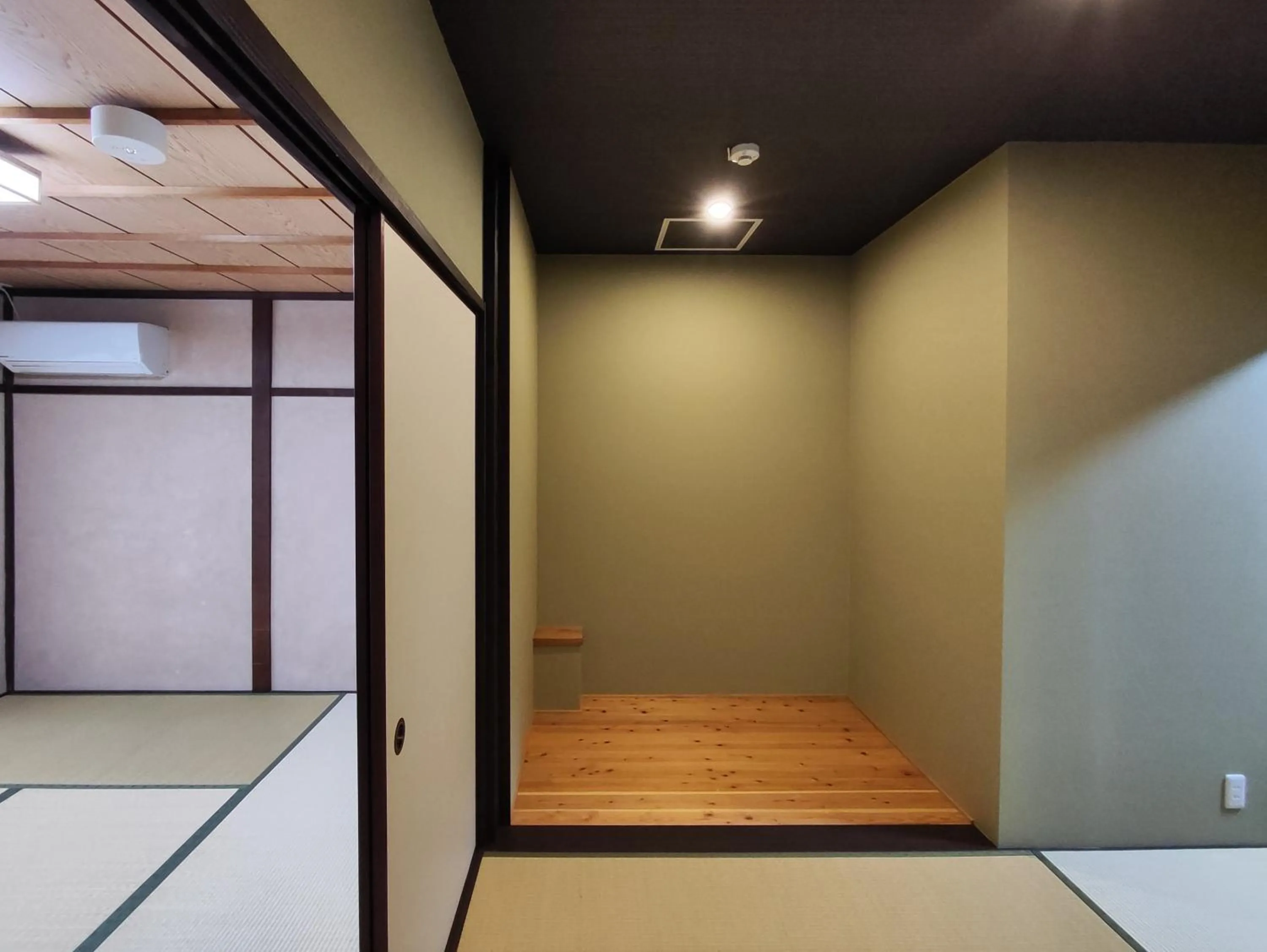 Photo of the whole room in West Japan Kyoto Kiyomizu