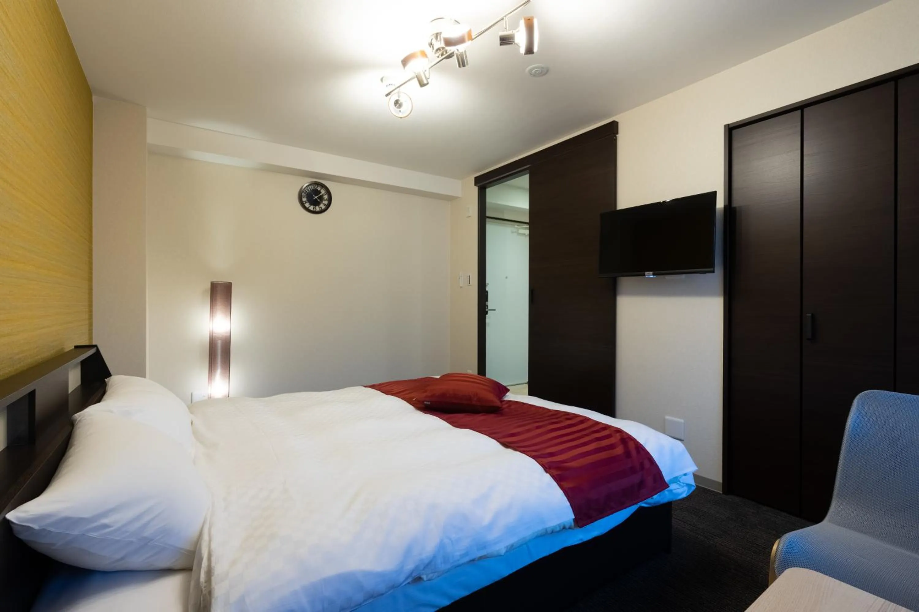 Photo of the whole room, Bed in West Japan Kyoto Kiyomizu