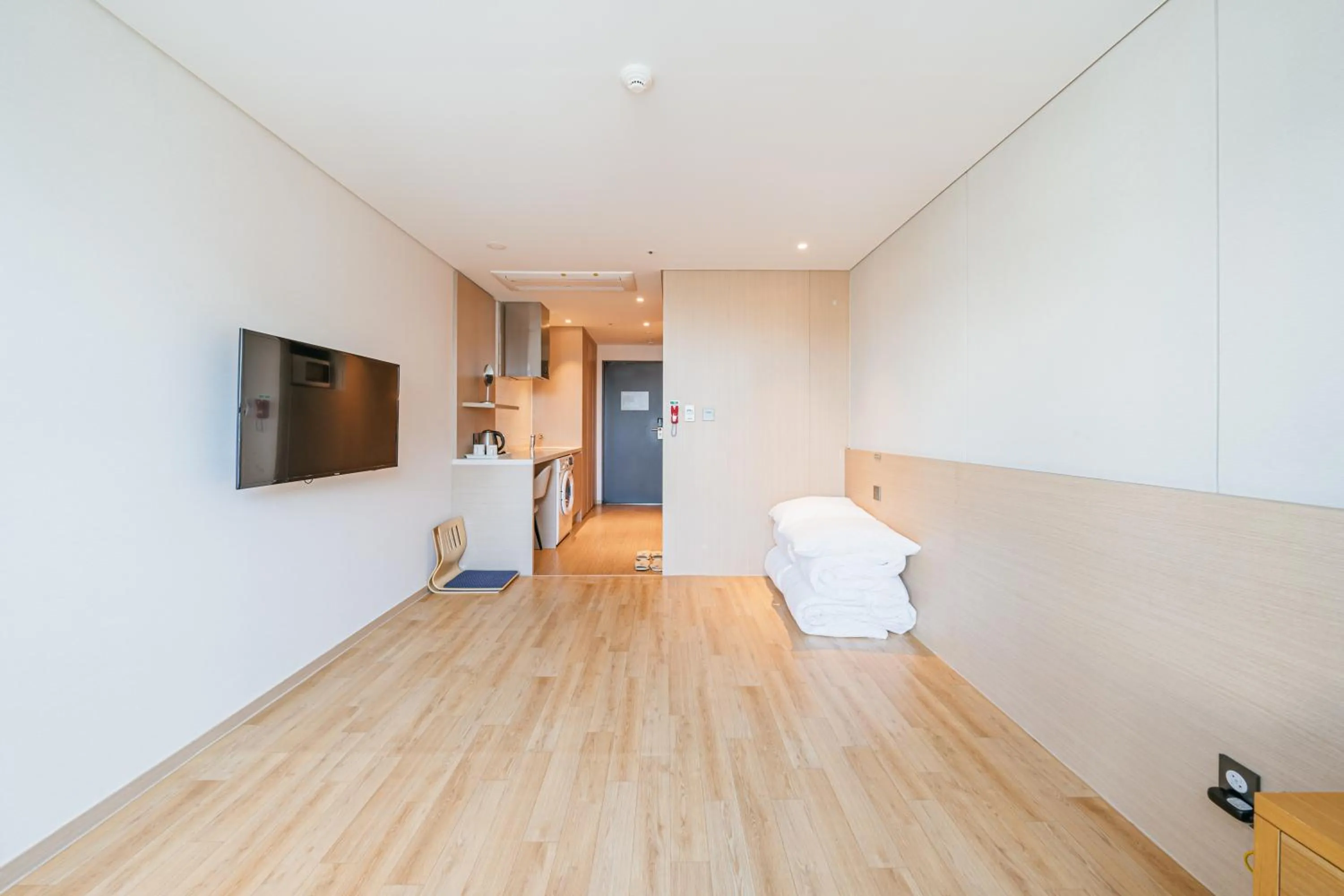 Photo of the whole room, Bed in Hotel Zinc