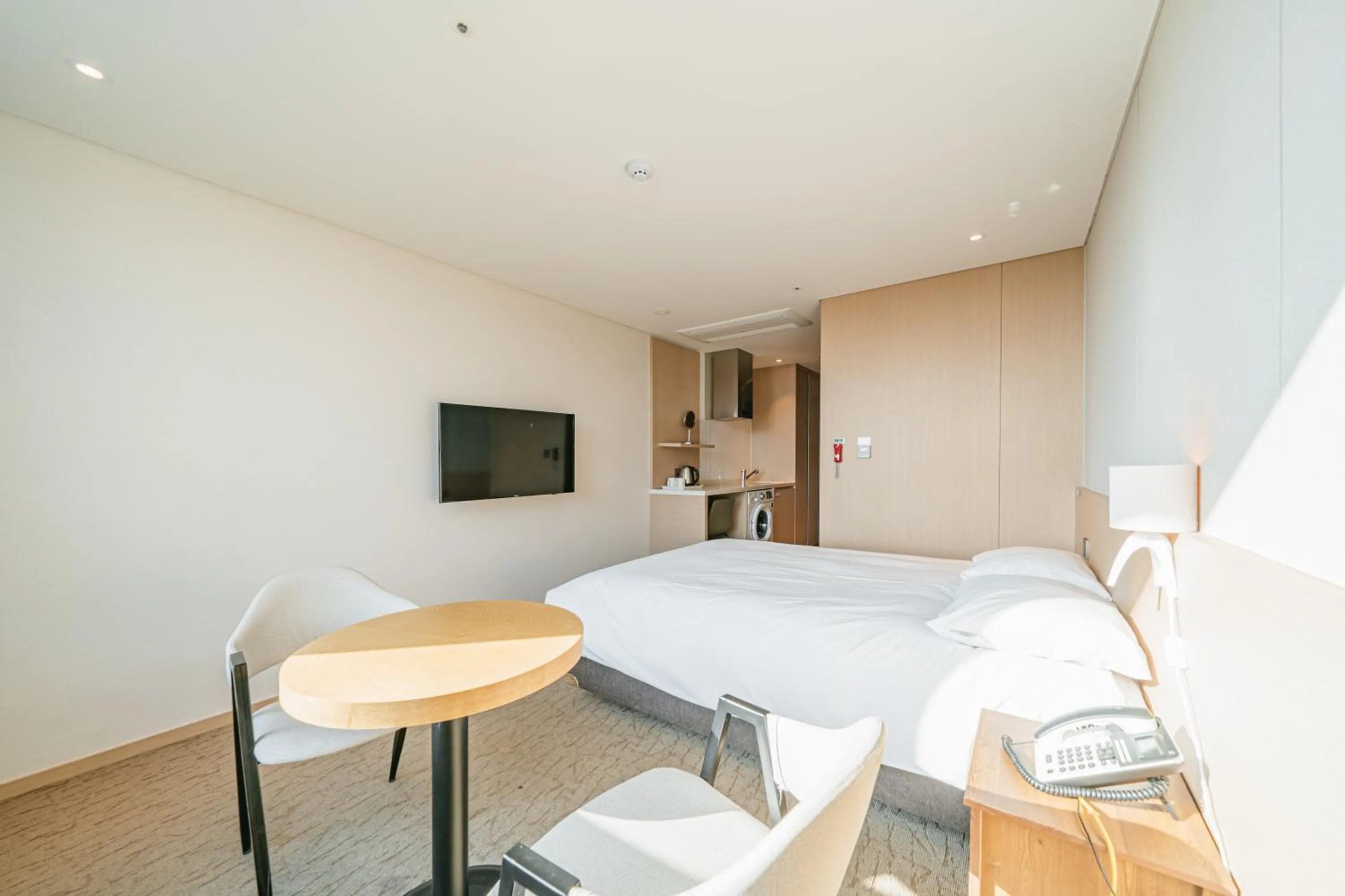 Photo of the whole room, Bed in Hotel Zinc