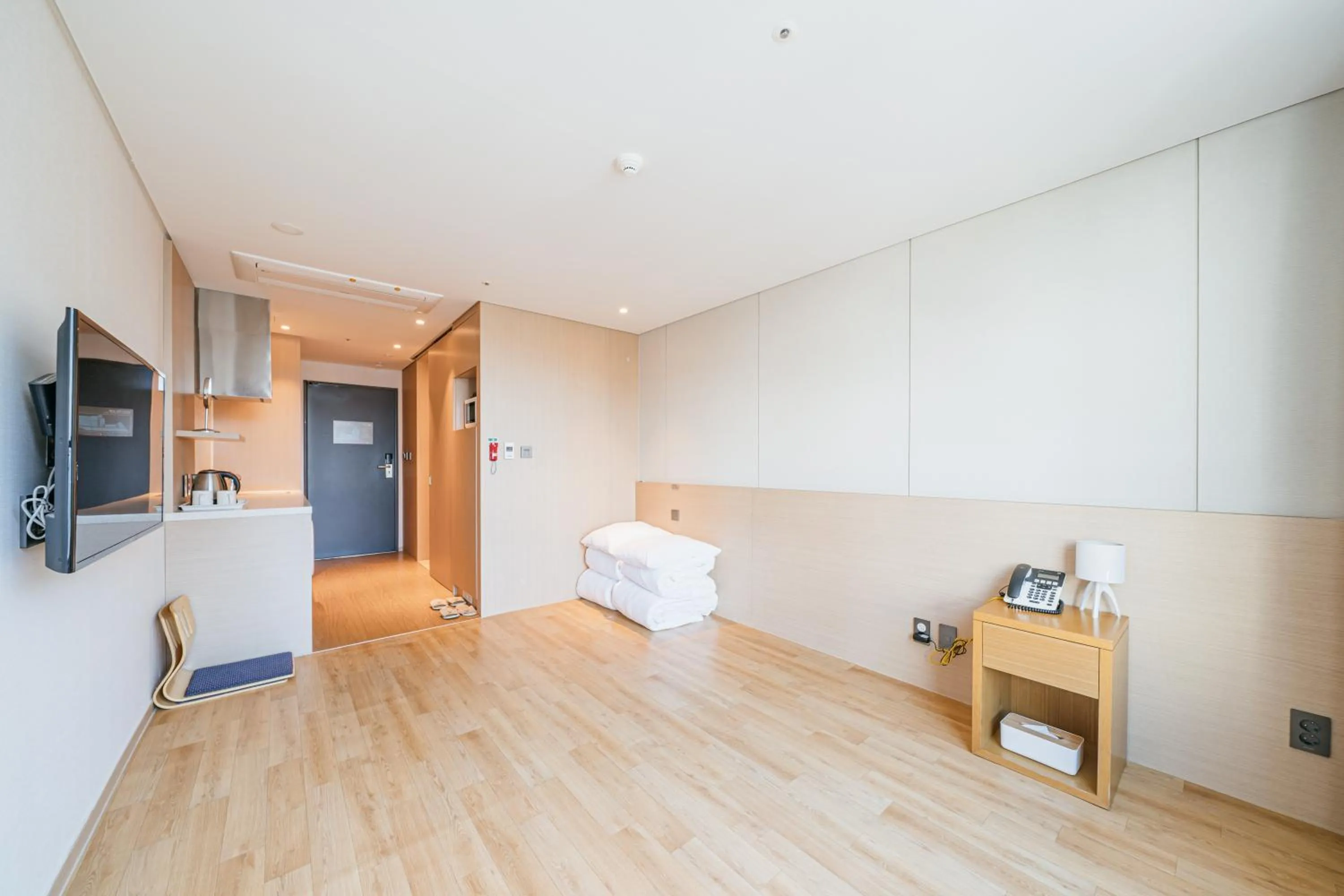 Photo of the whole room, Bed in Hotel Zinc