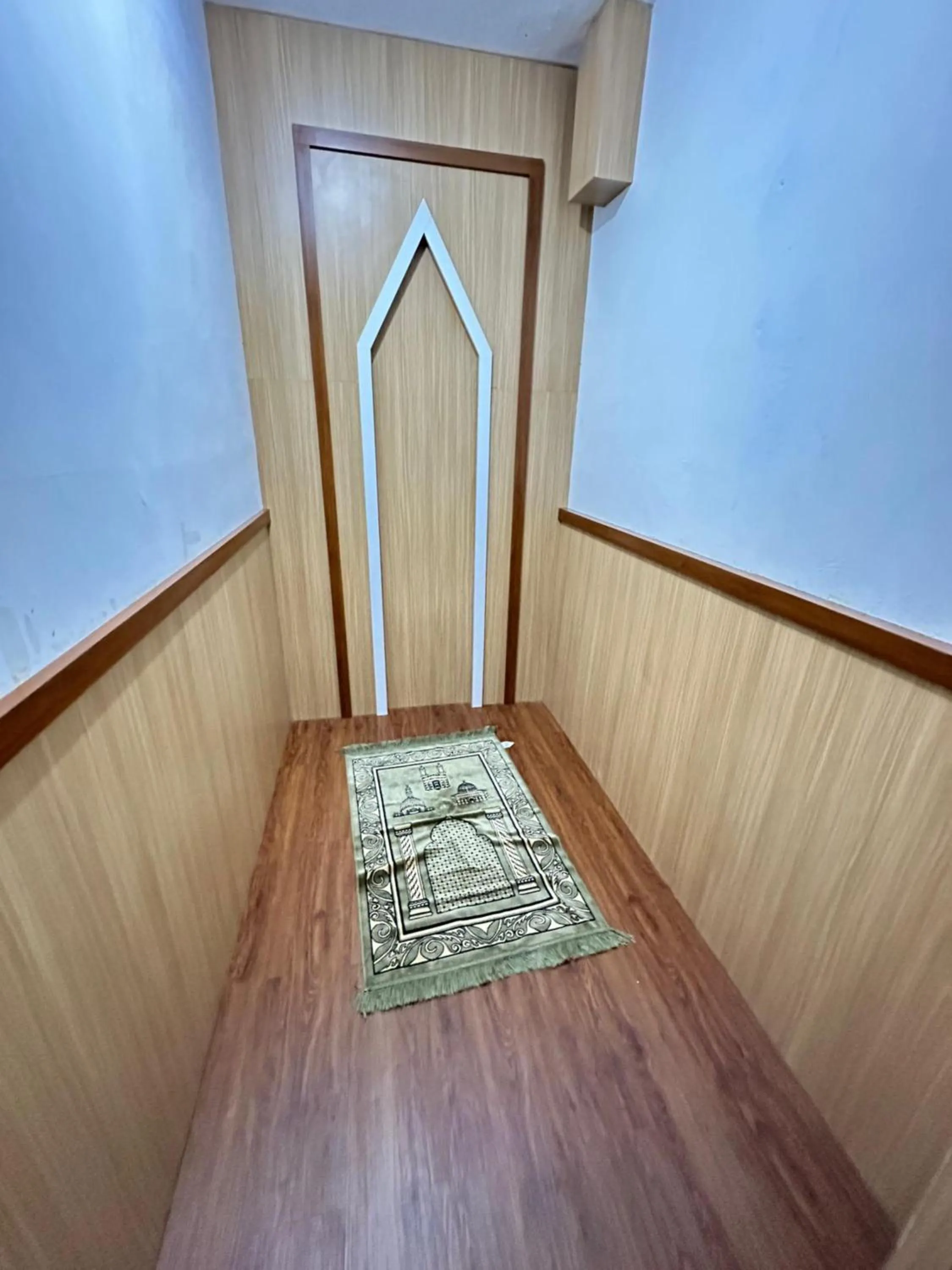 wardrobe in Ambon Residence Syariah