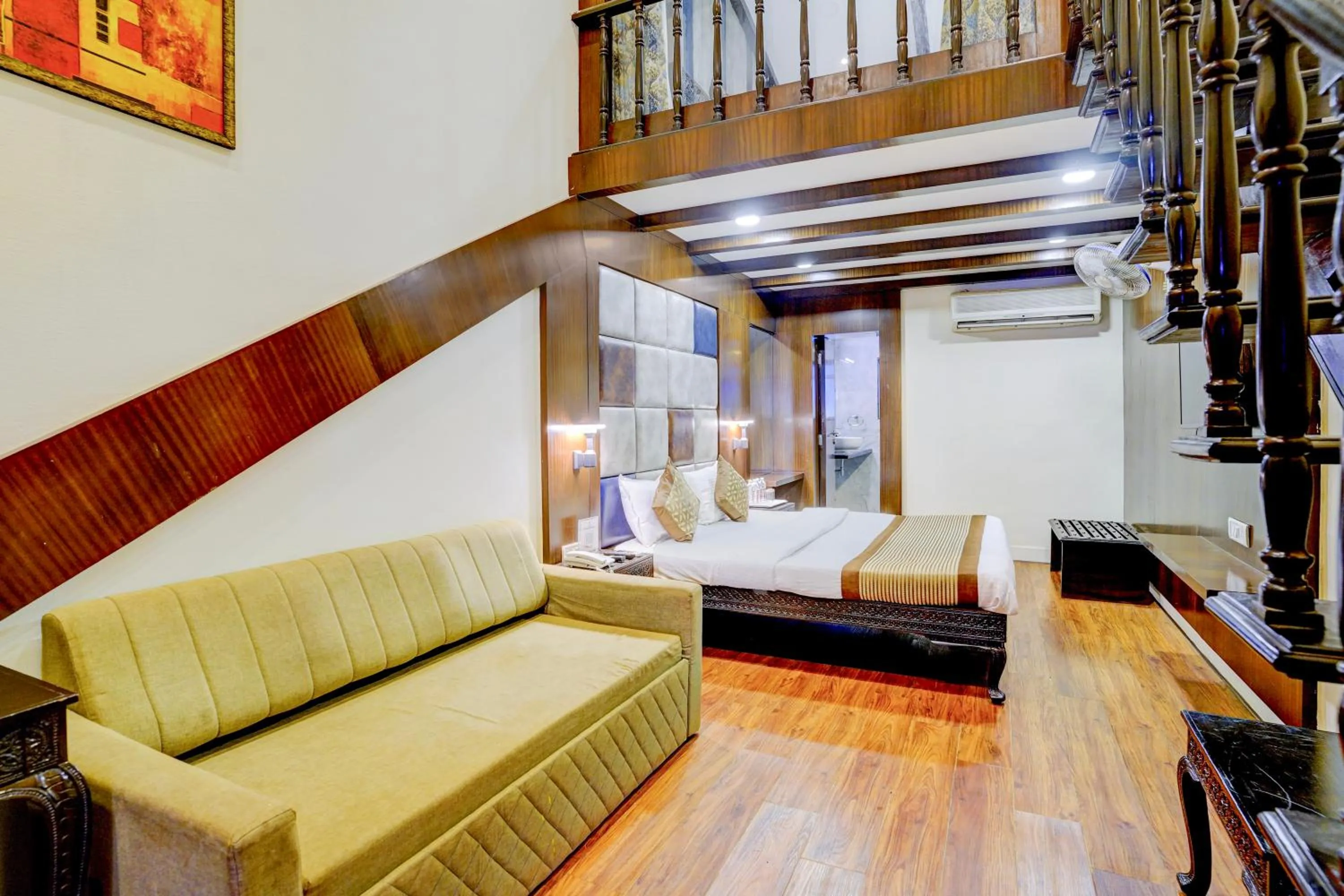 Bed in The Byke Heritage Resort - Matheran