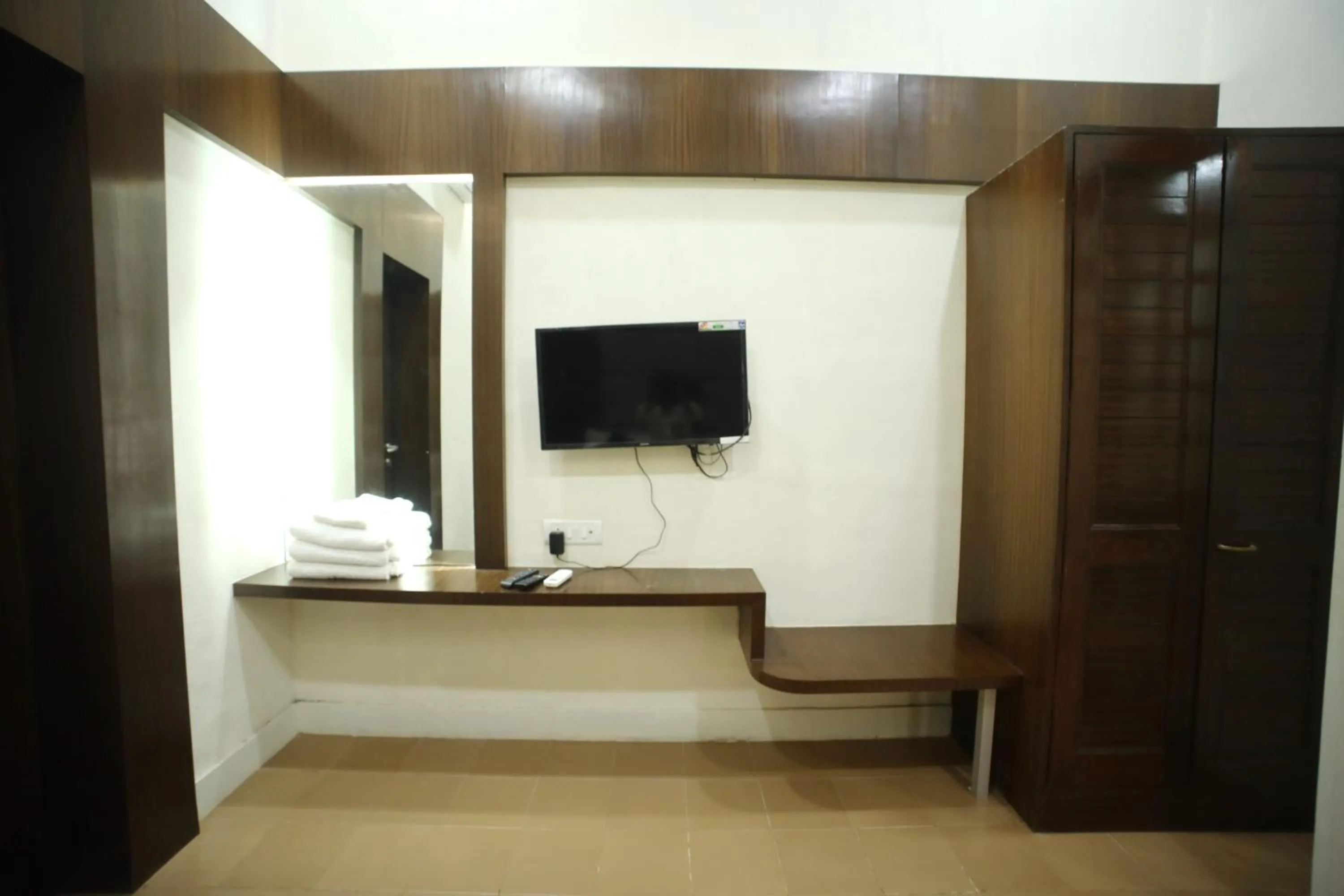 TV and multimedia in The Byke Heritage Resort - Matheran