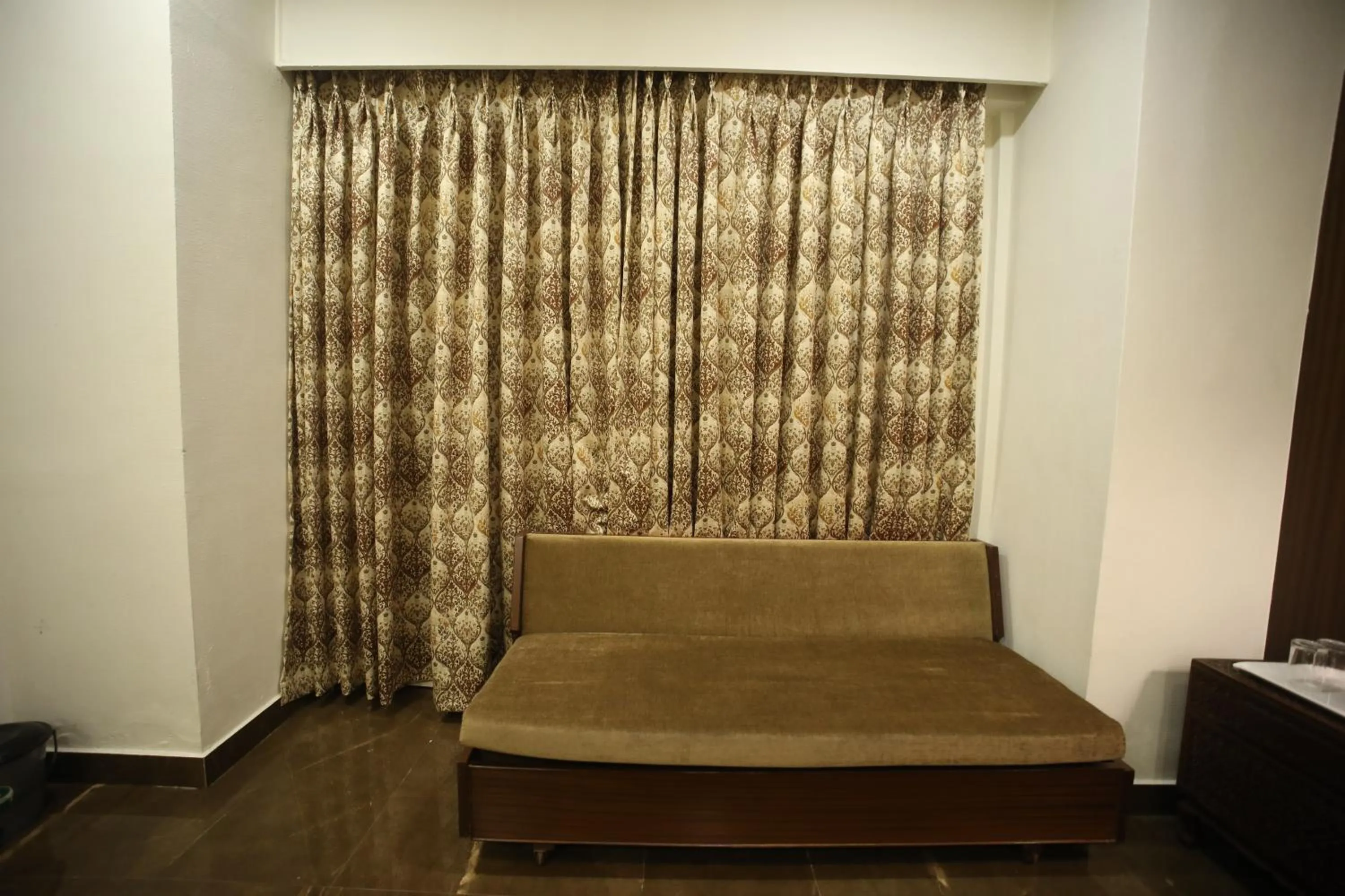 Living room in The Byke Heritage Resort - Matheran