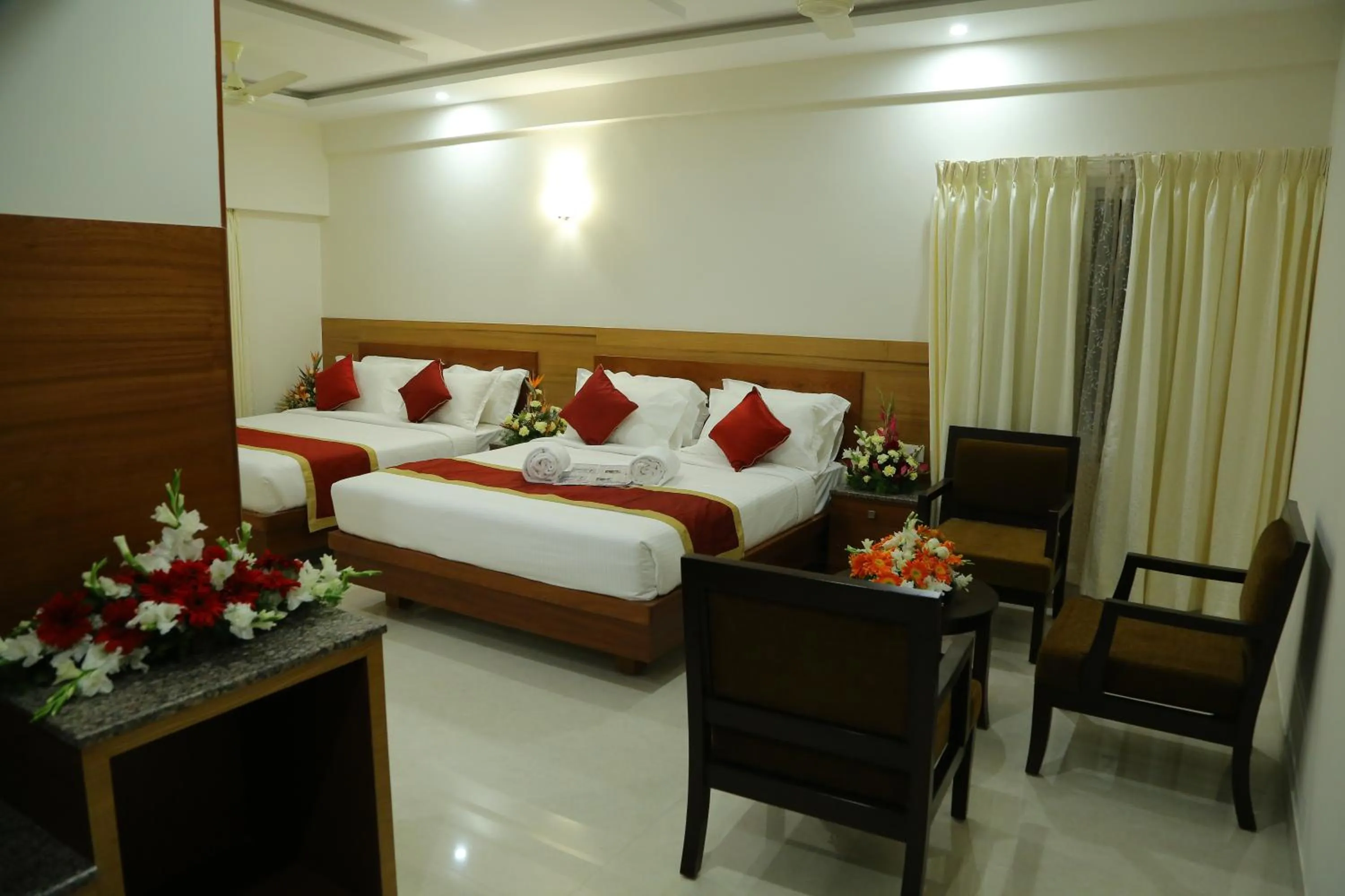 Bedroom, Bed in Hotel U.T.Elegance