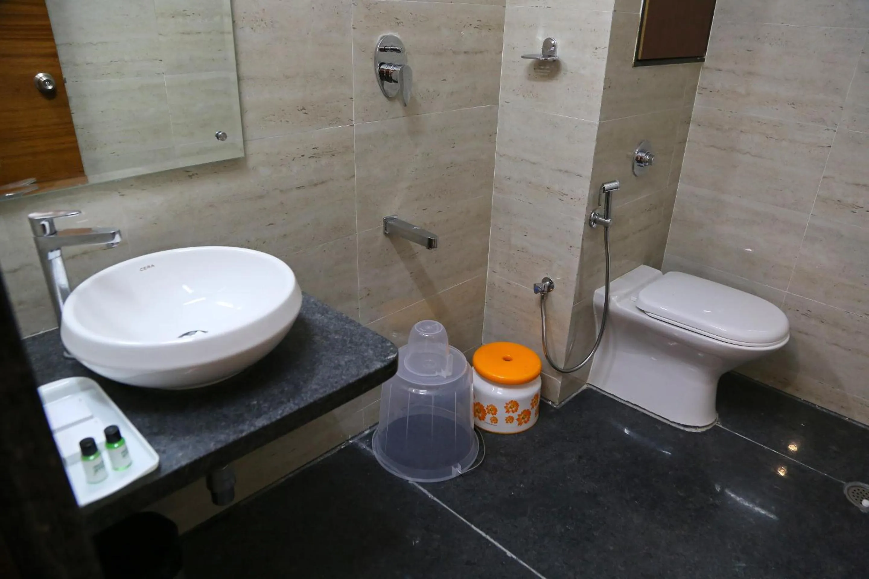 Bathroom in Hotel U.T.Elegance