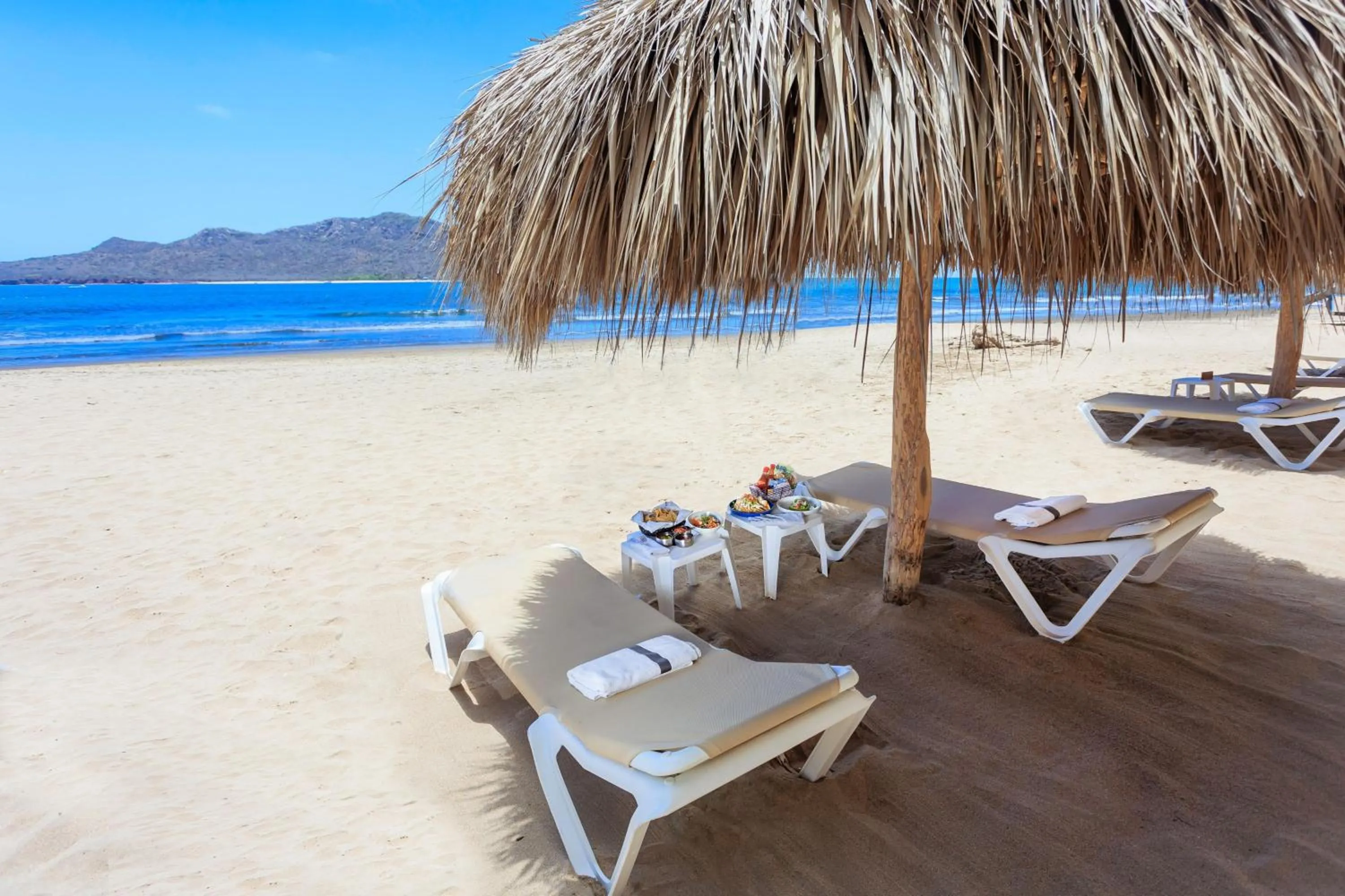 Beach in Courtyard by Marriott Mazatlan Beach Resort