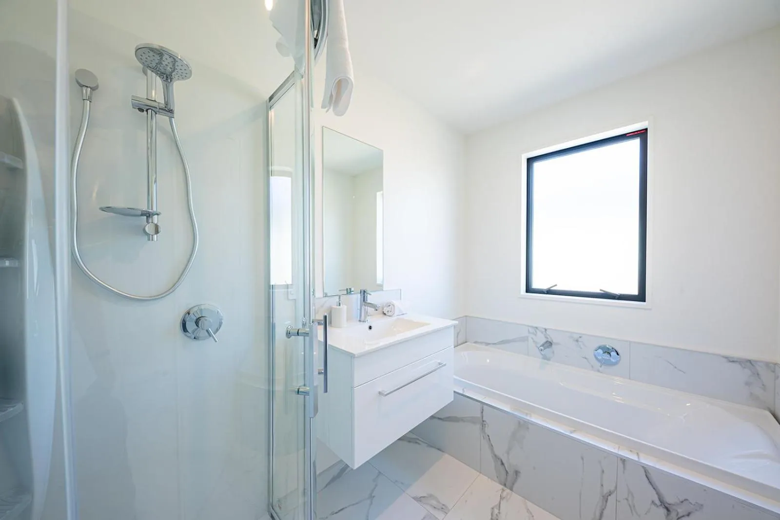 Bathroom in Tekapo Top 1000 Apartment