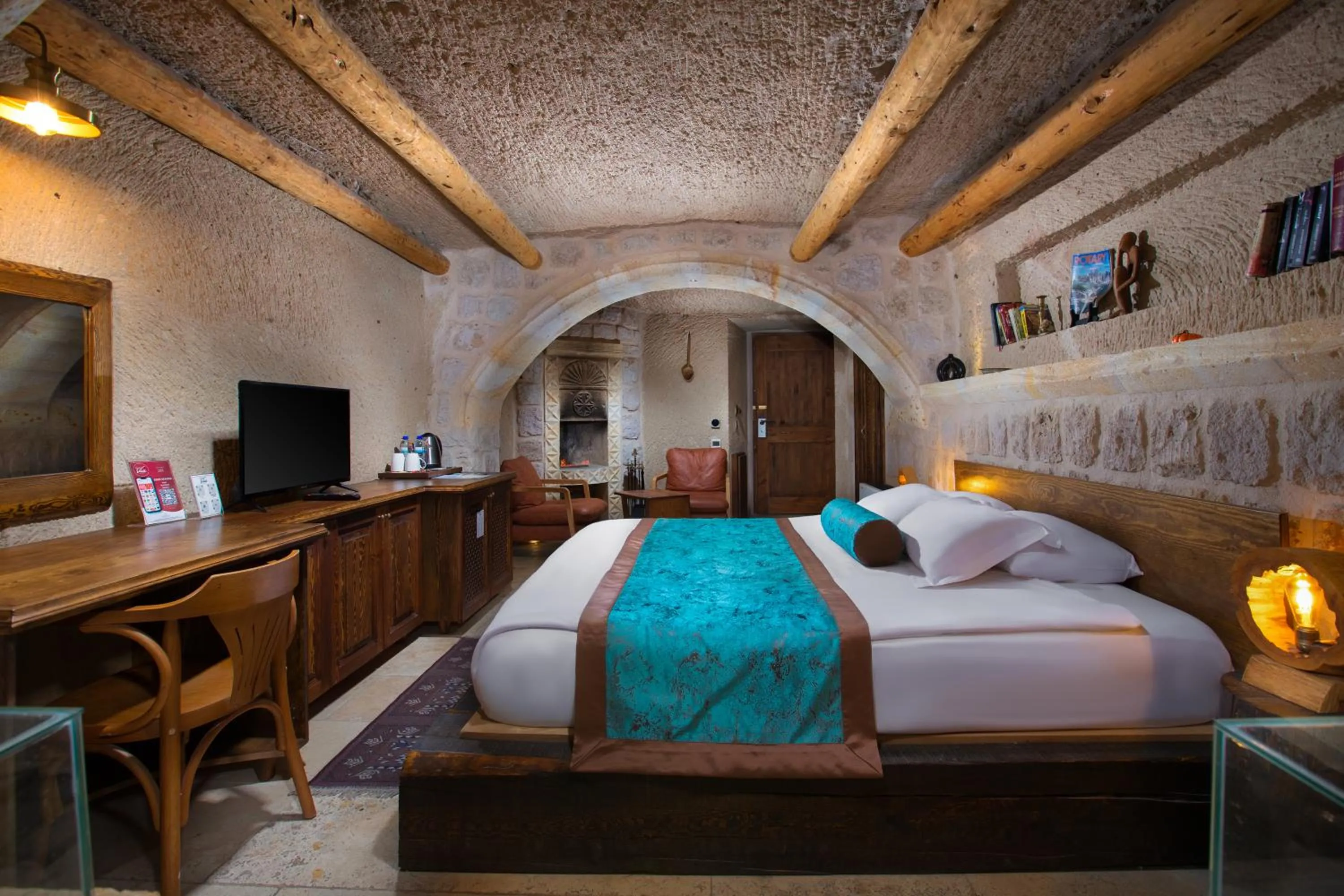 Bed in Cappa Via Cave Hotel