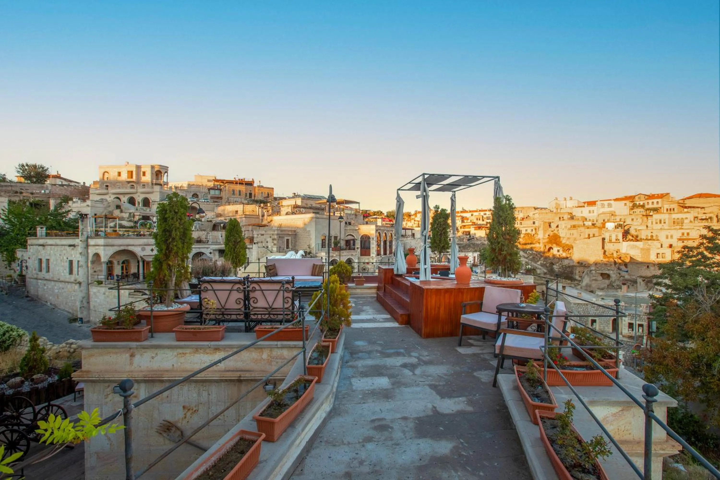 Property building in Cappa Via Cave Hotel