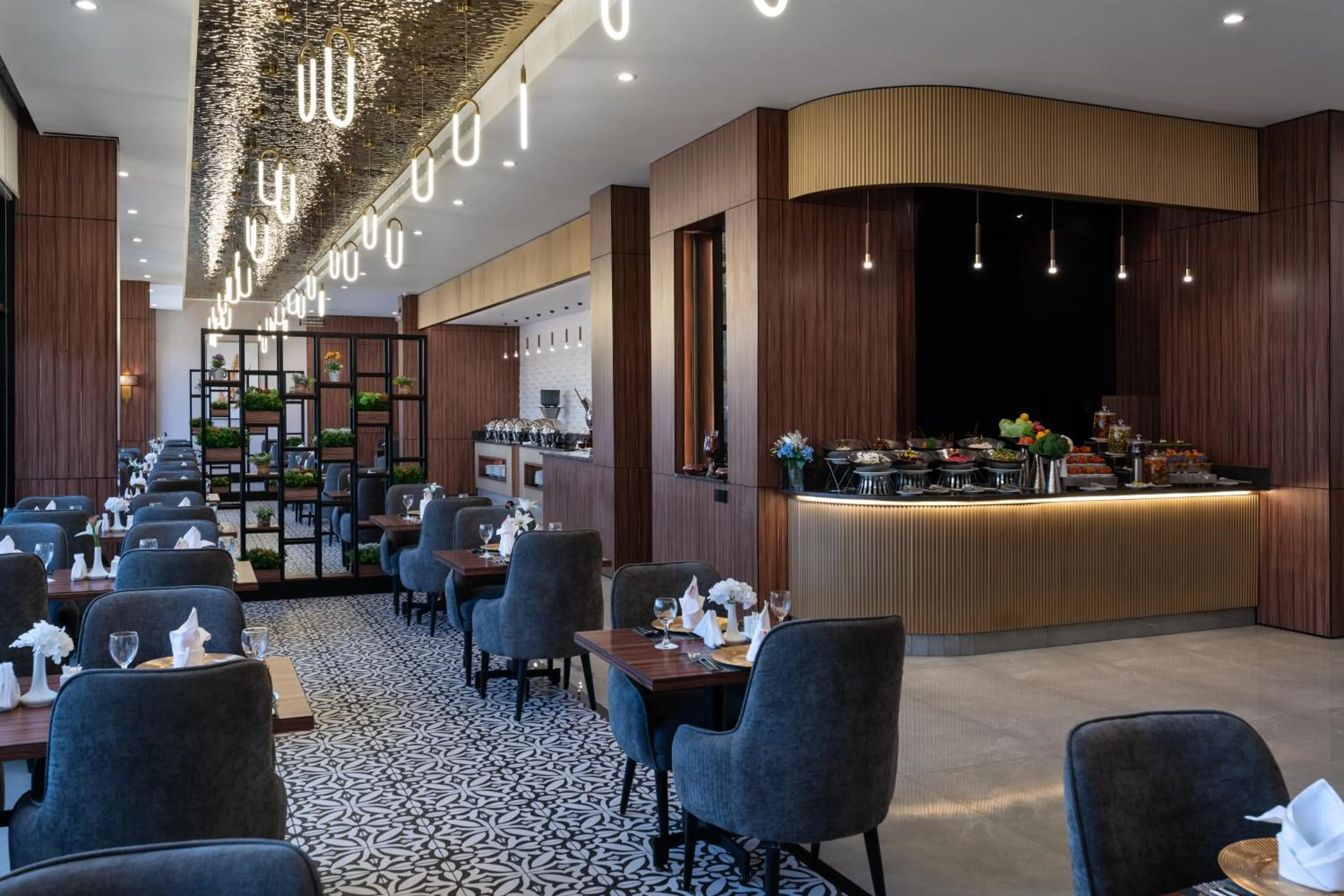 Warwick Al Jubail Hotel