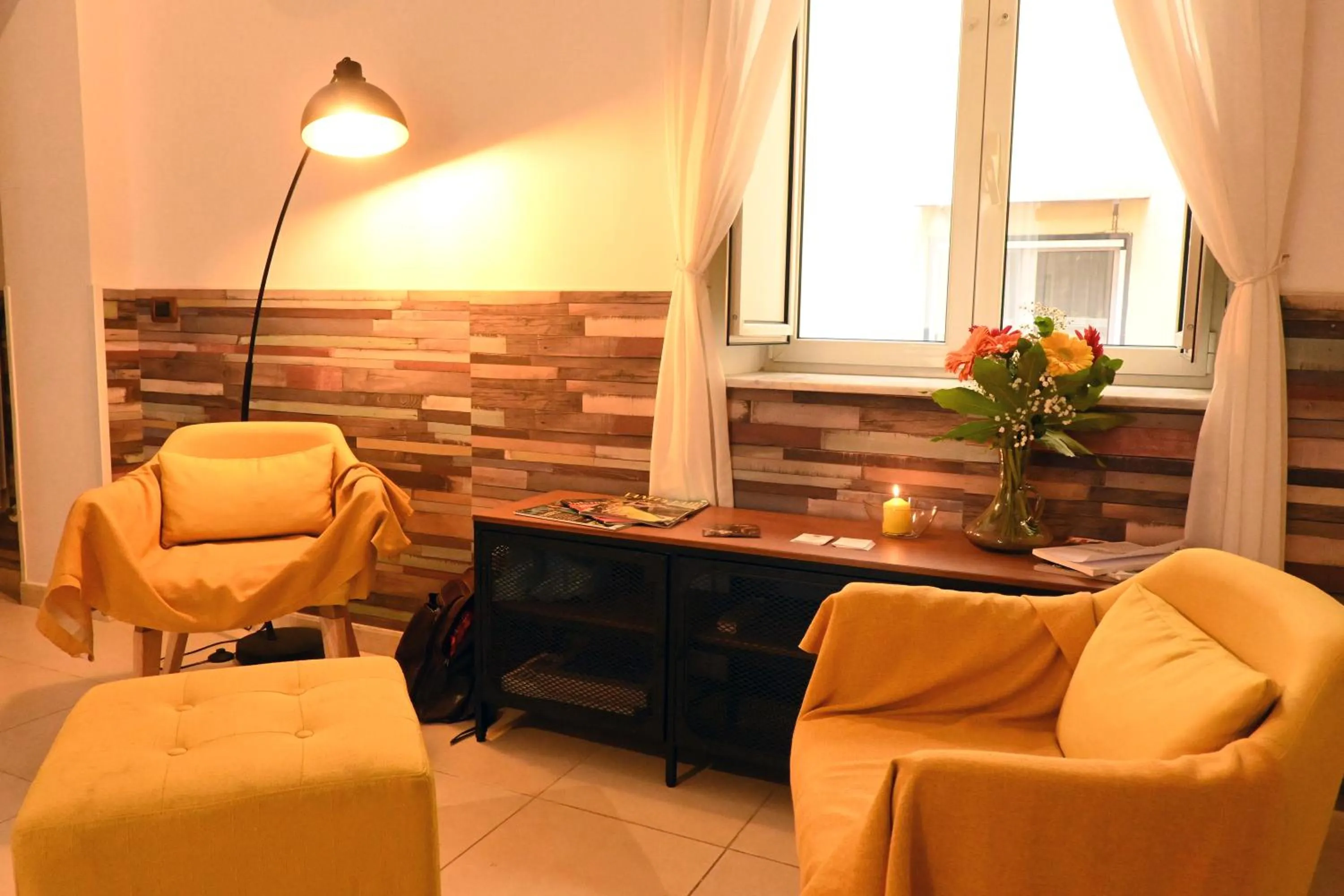 Lobby or reception in Napoli Cityscape