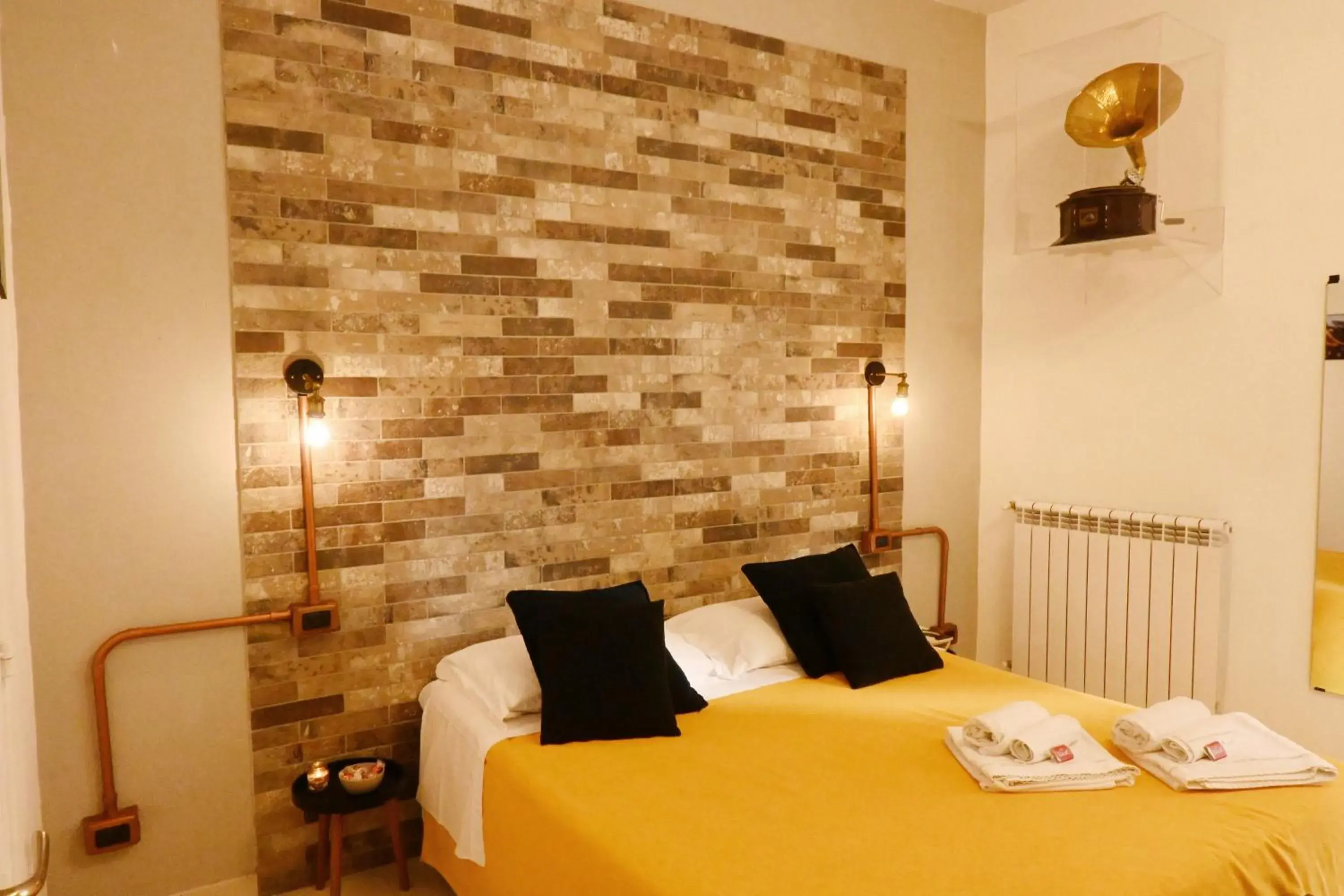 King Room in Napoli Cityscape King Room in Napoli Cityscape