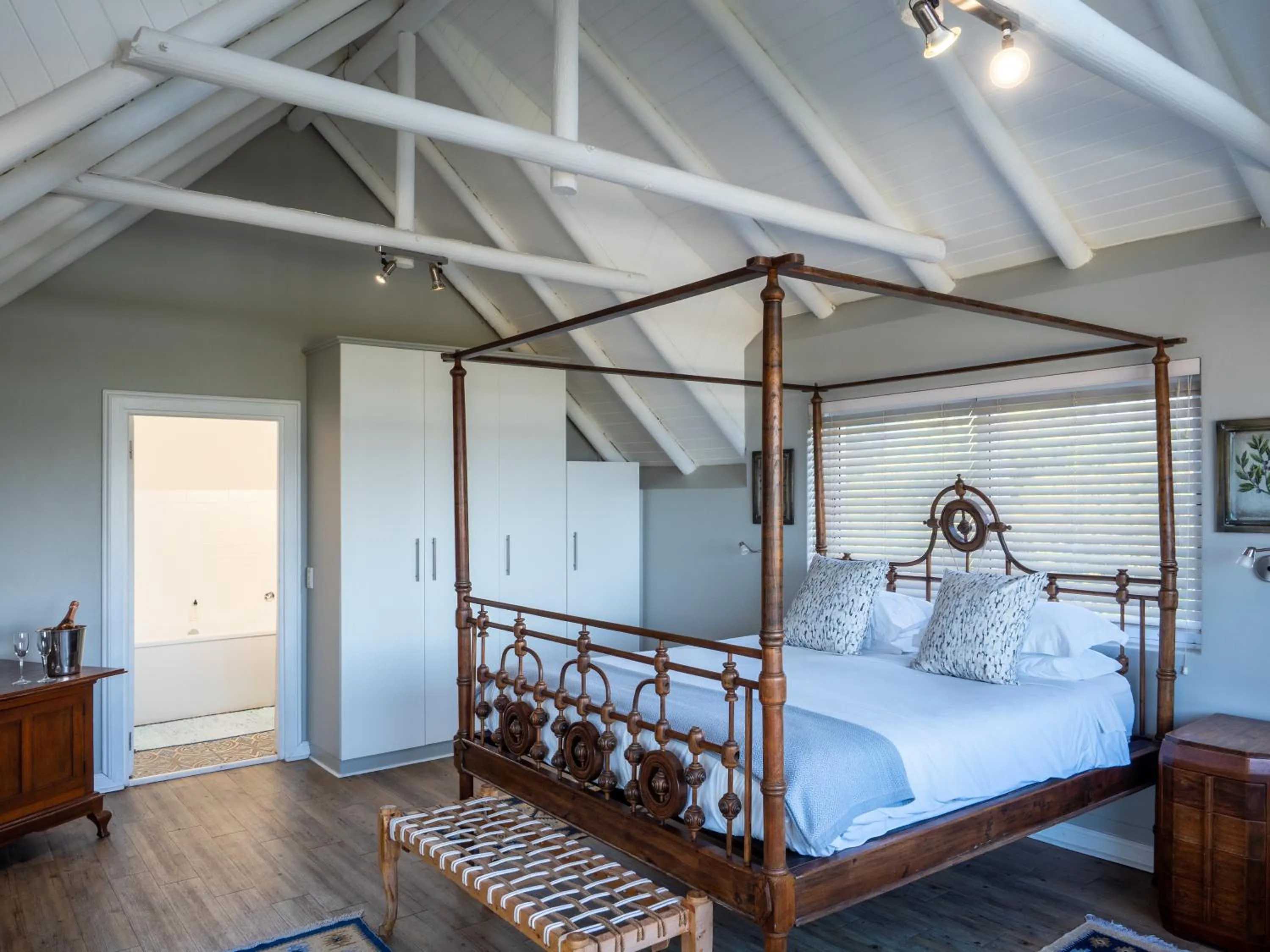 Decorative detail, Bed in Beach Break Guest Houses and Villas