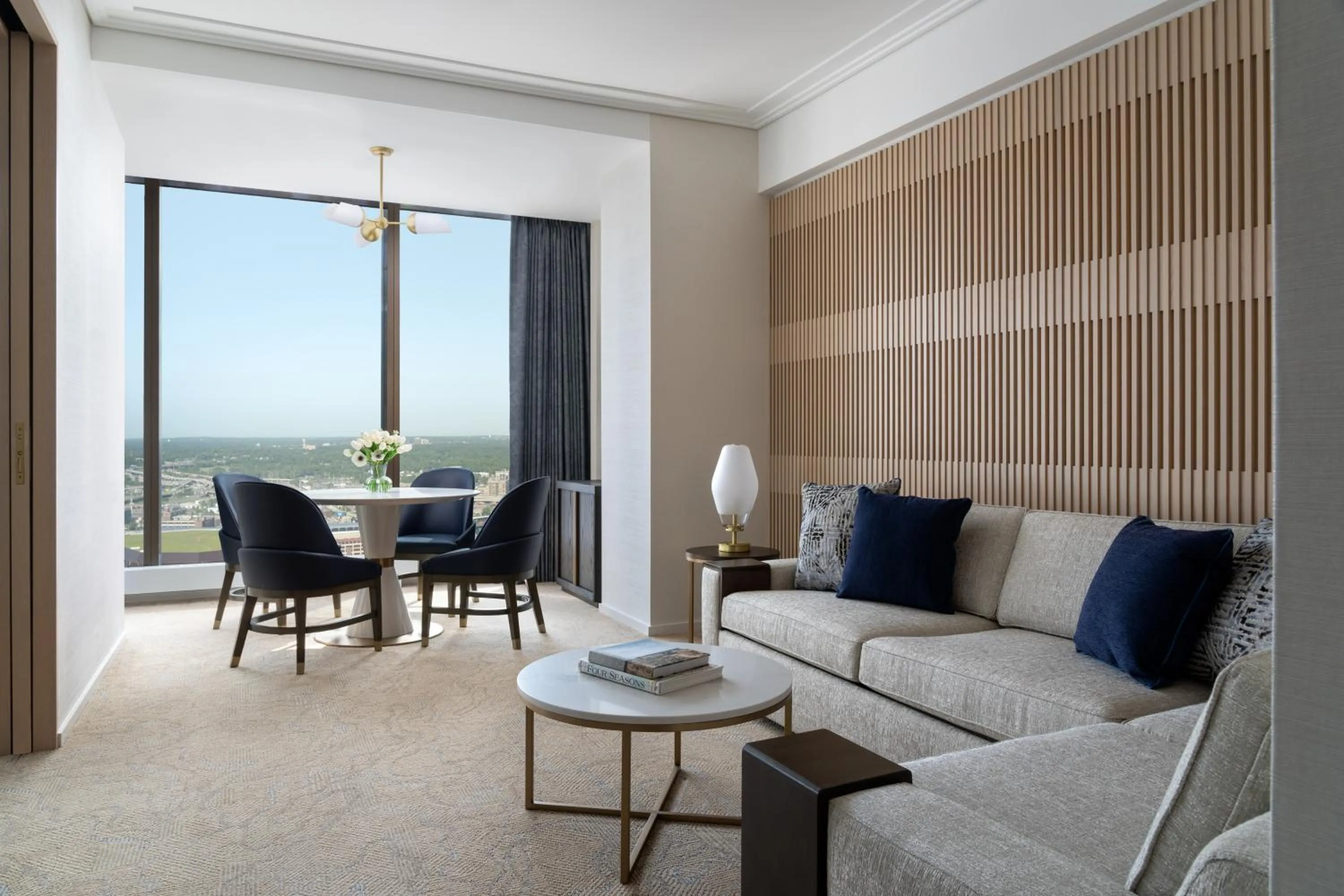 Four Seasons Hotel Minneapolis